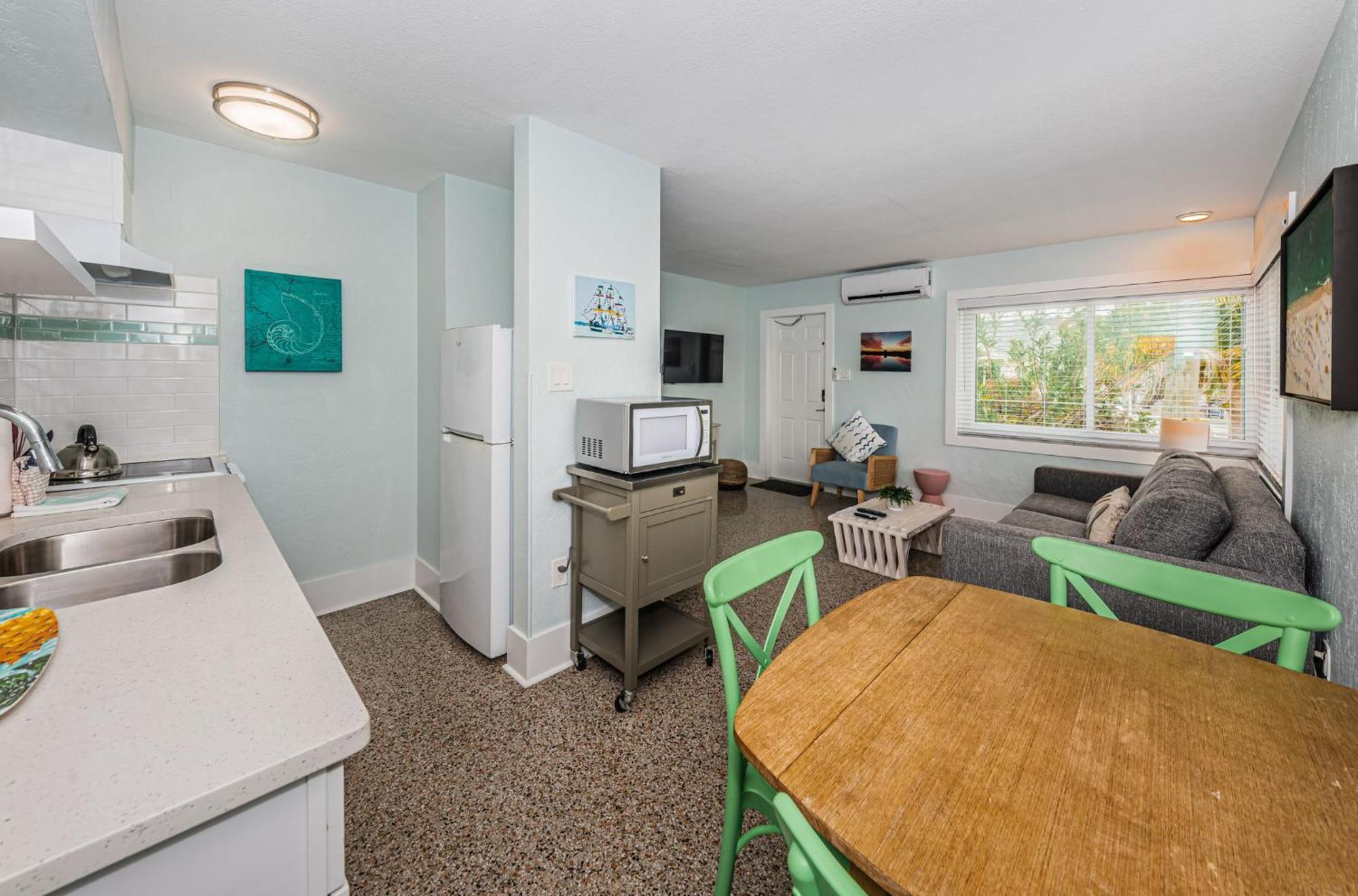 The Roth Hotel, Treasure Island, Florida St. Pete Beach