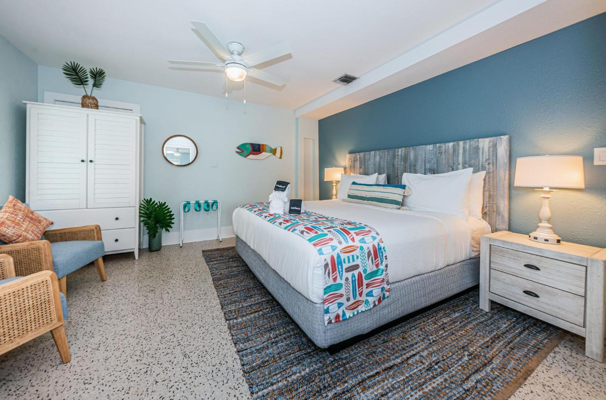 The Roth Hotel, Treasure Island, Florida * St. Pete Beach