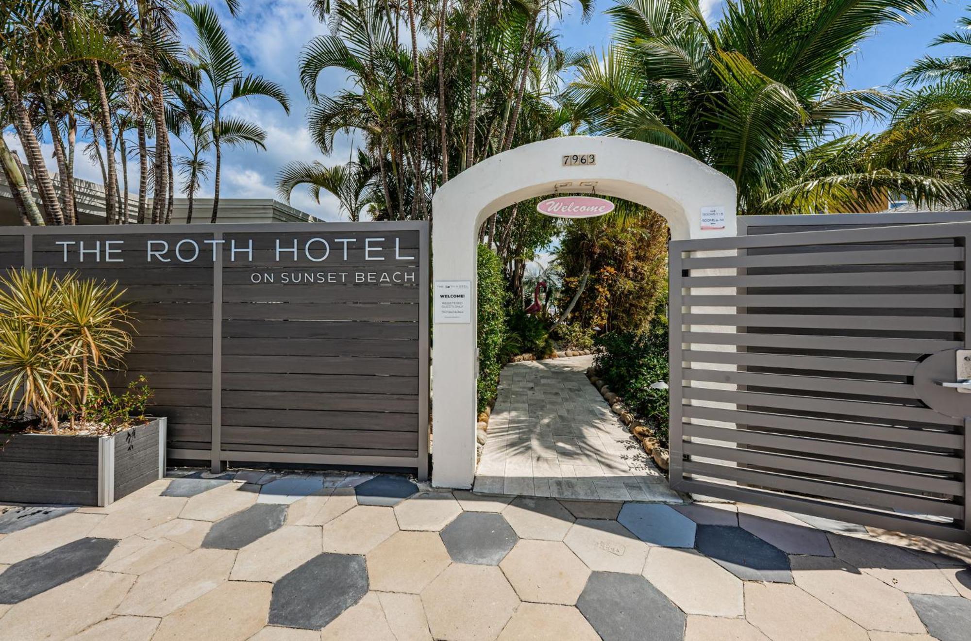The Roth Hotel, Treasure Island, Florida Aparthotel *