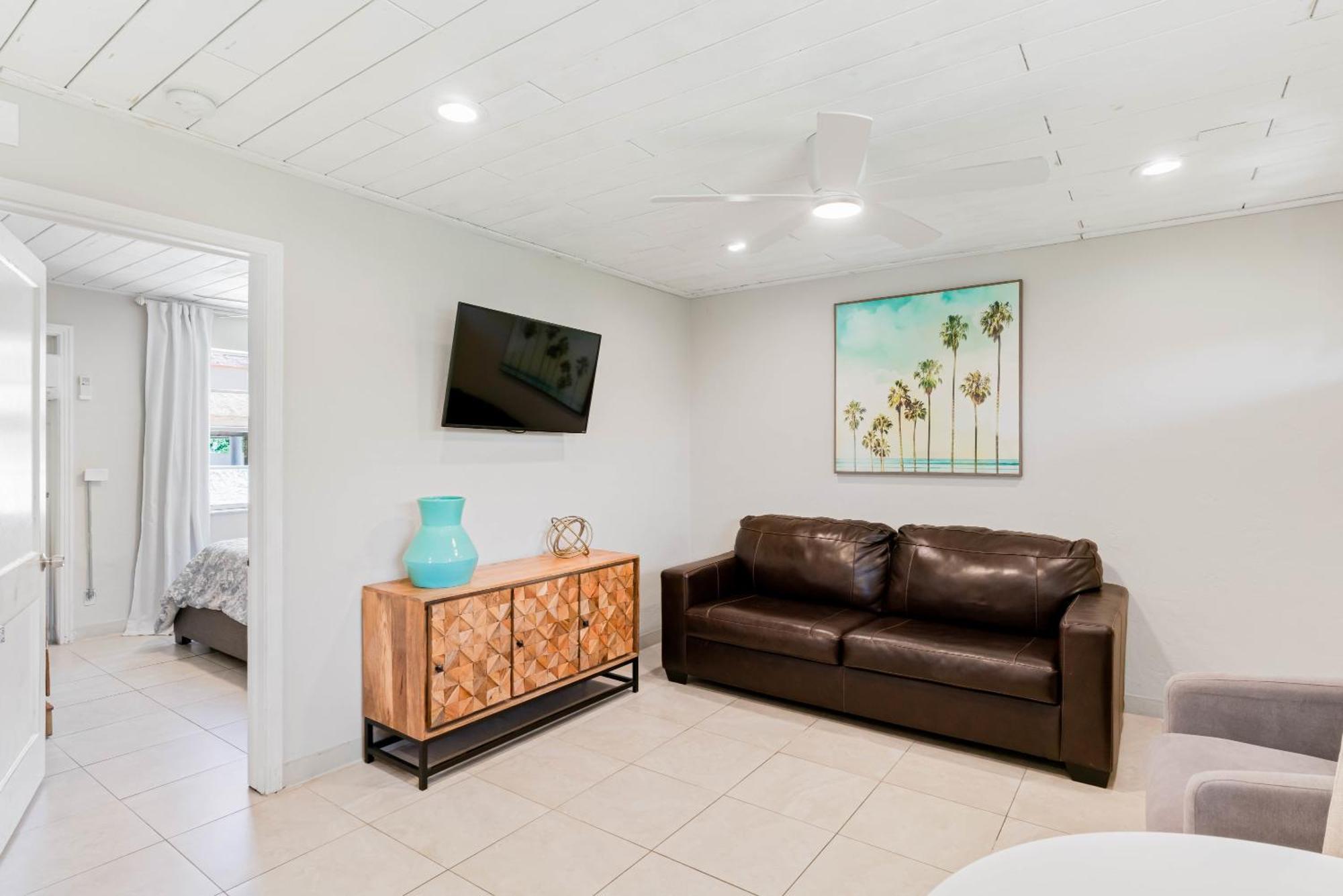 Holiday home Beachside Retreat W Heated Pool