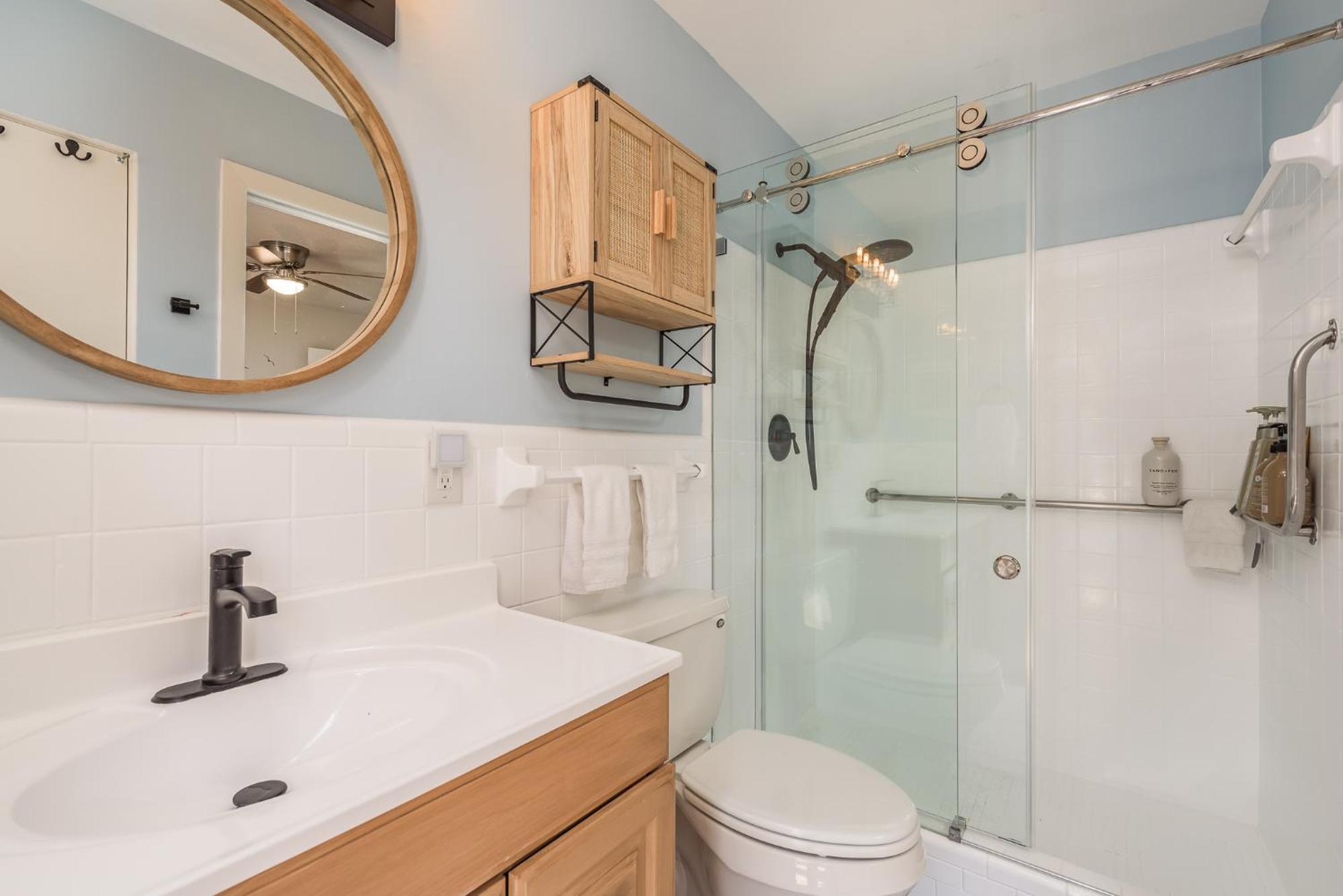 Luxury With Hot Tub & Outdoor Oasis Blocks From The St. Pete Beach