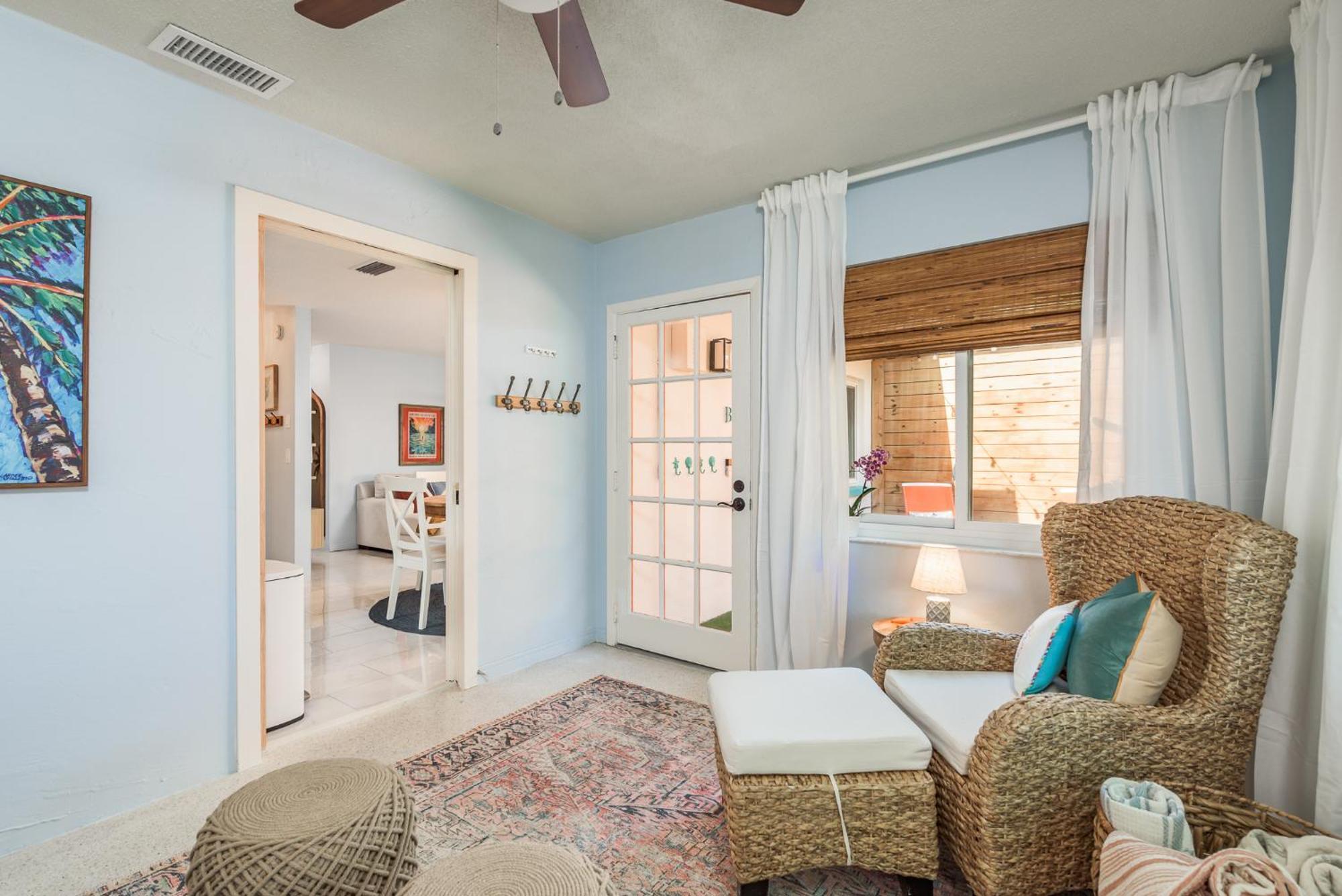Holiday home Luxury With Hot Tub & Outdoor Oasis Blocks From The St. Pete Beach