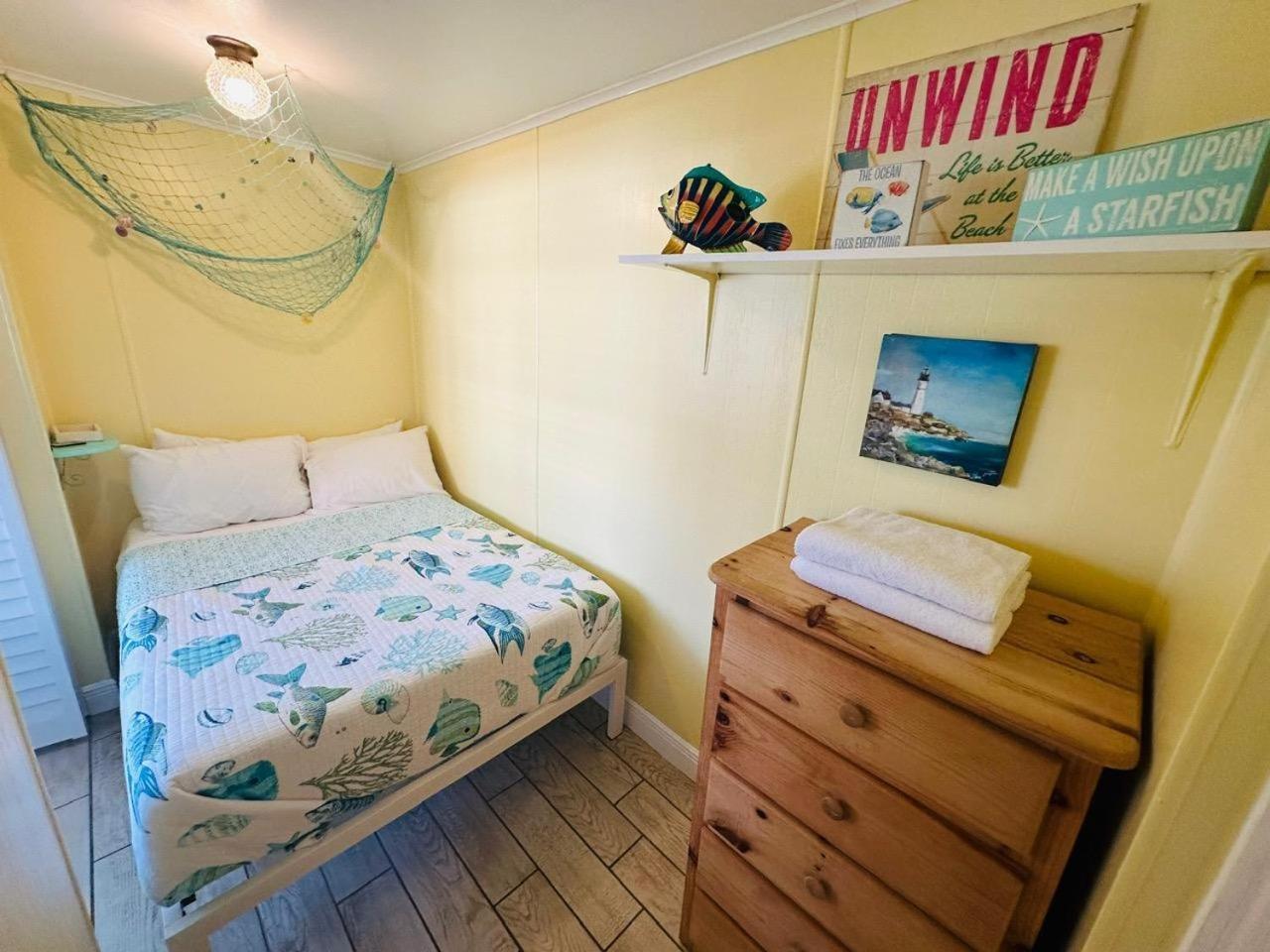 Redington On The Beach Sea Rocket Wifi Parking 14 Holiday home *