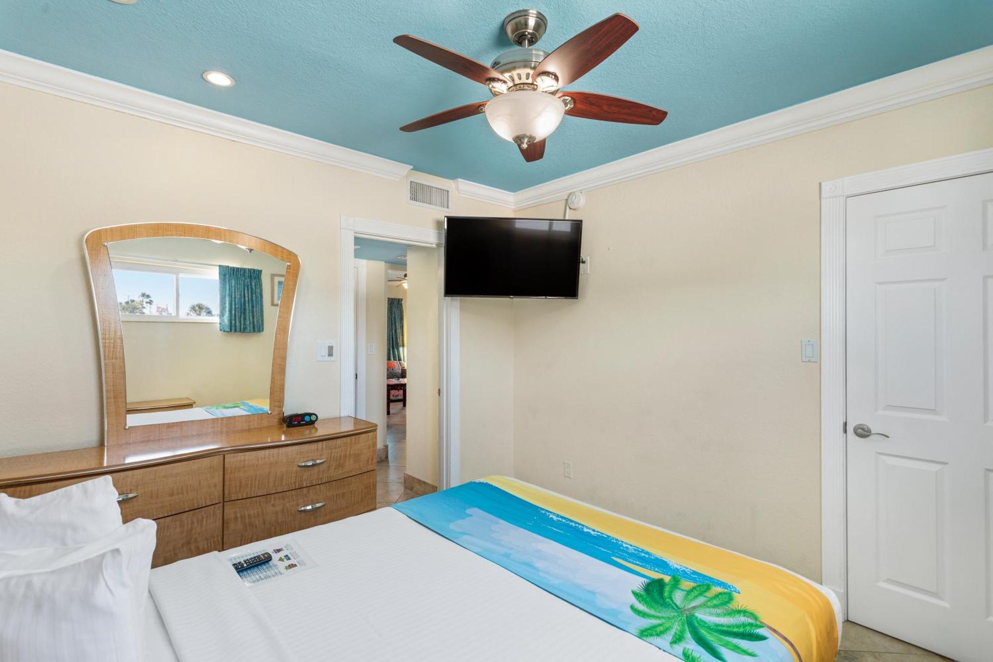 Bay Palms Waterfront - And Marina Hotel 3*