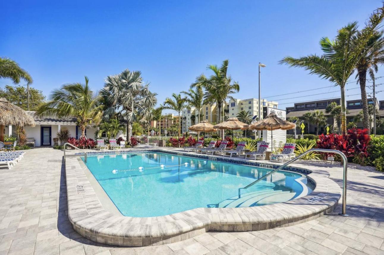 Hotel Salt Water St. Pete Beach