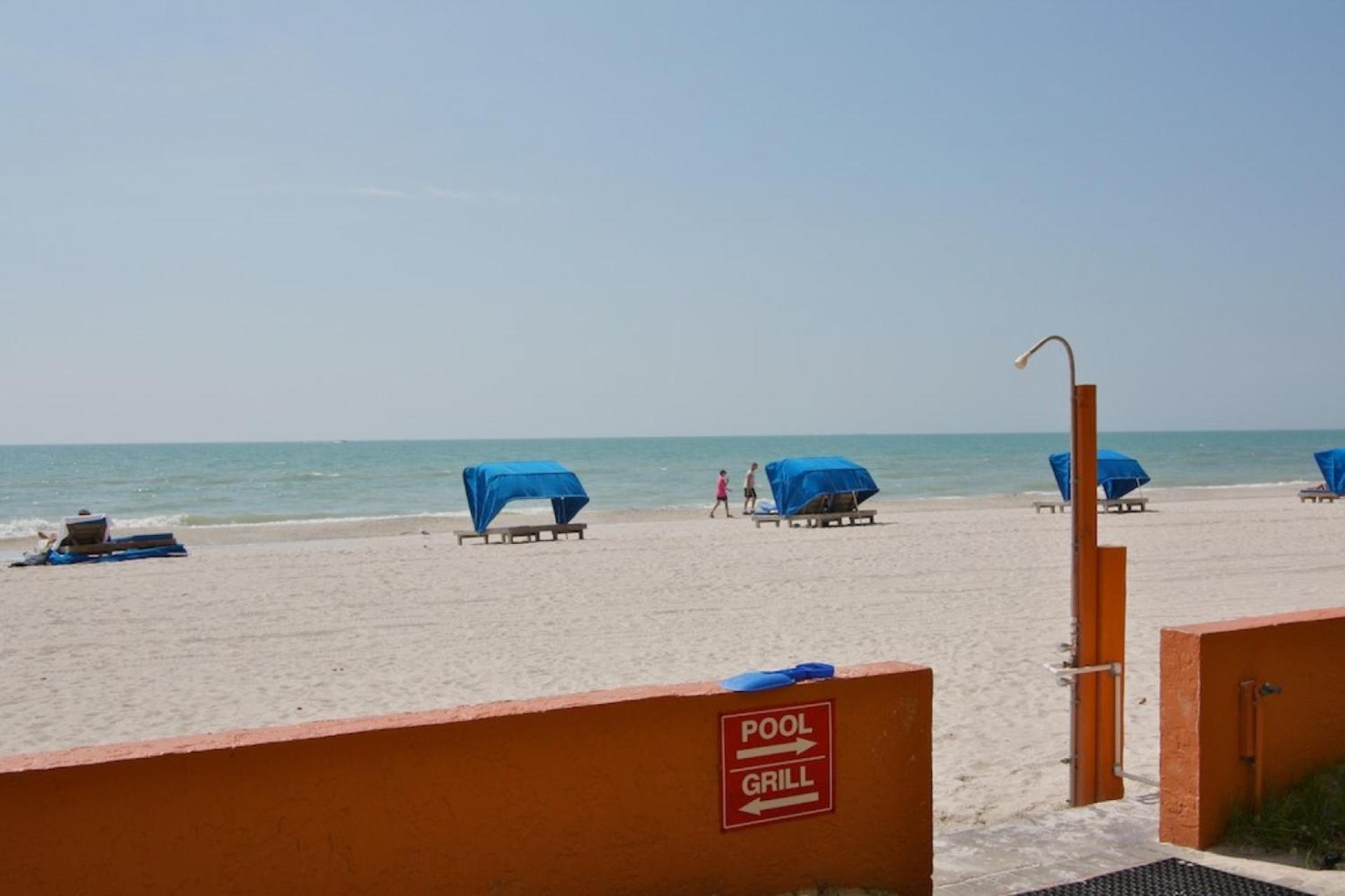 208 - Brisas * St. Pete Beach