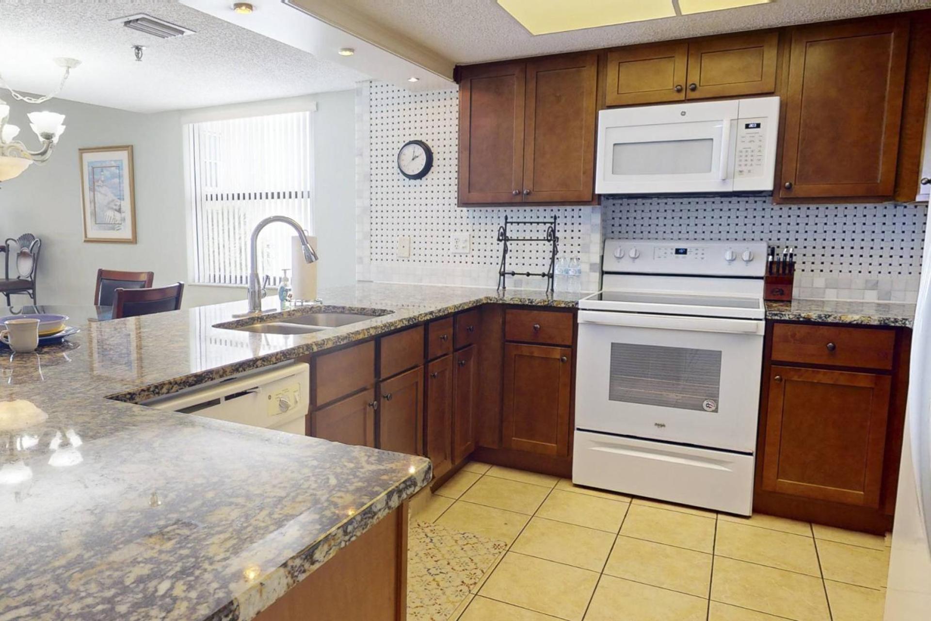 Holiday home 208 - Brisas *