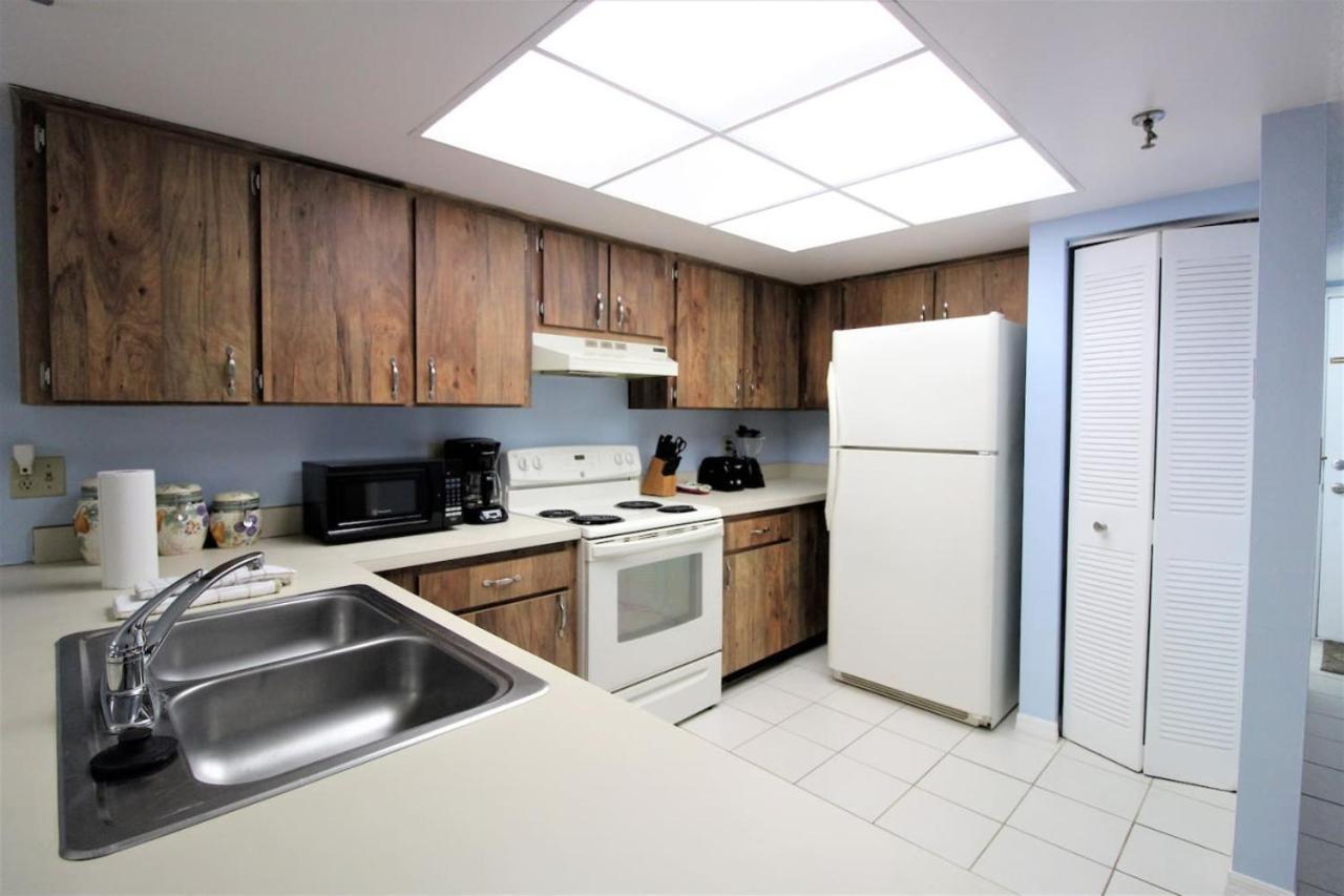 Madeira Place 303 1bd 2ba Retreat Near Johns St. Pete Beach
