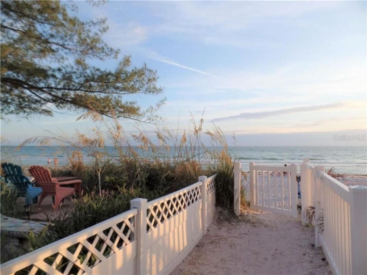 Sunset Cove One Bedroom In Treasure Island, Short