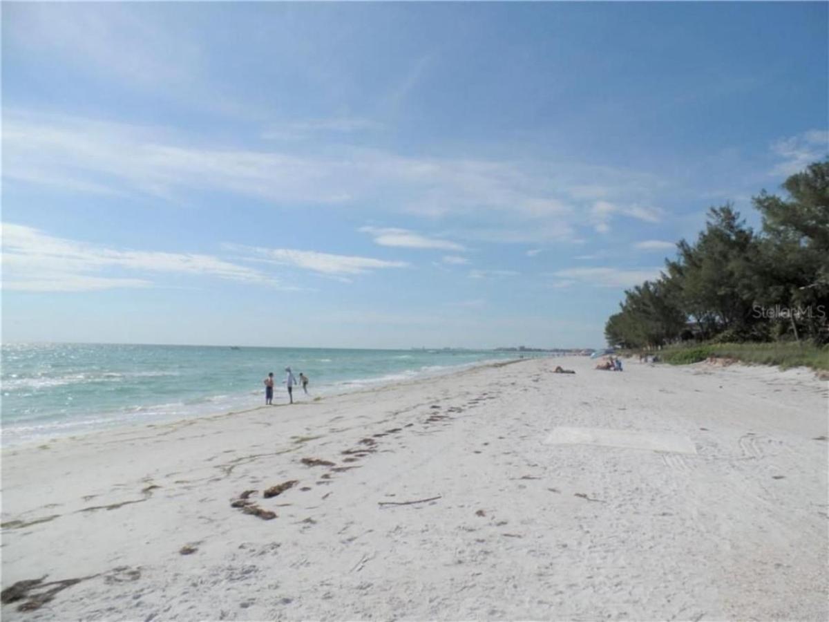 Holiday home Sunset Cove One Bedroom In Treasure Island, Short St. Pete Beach