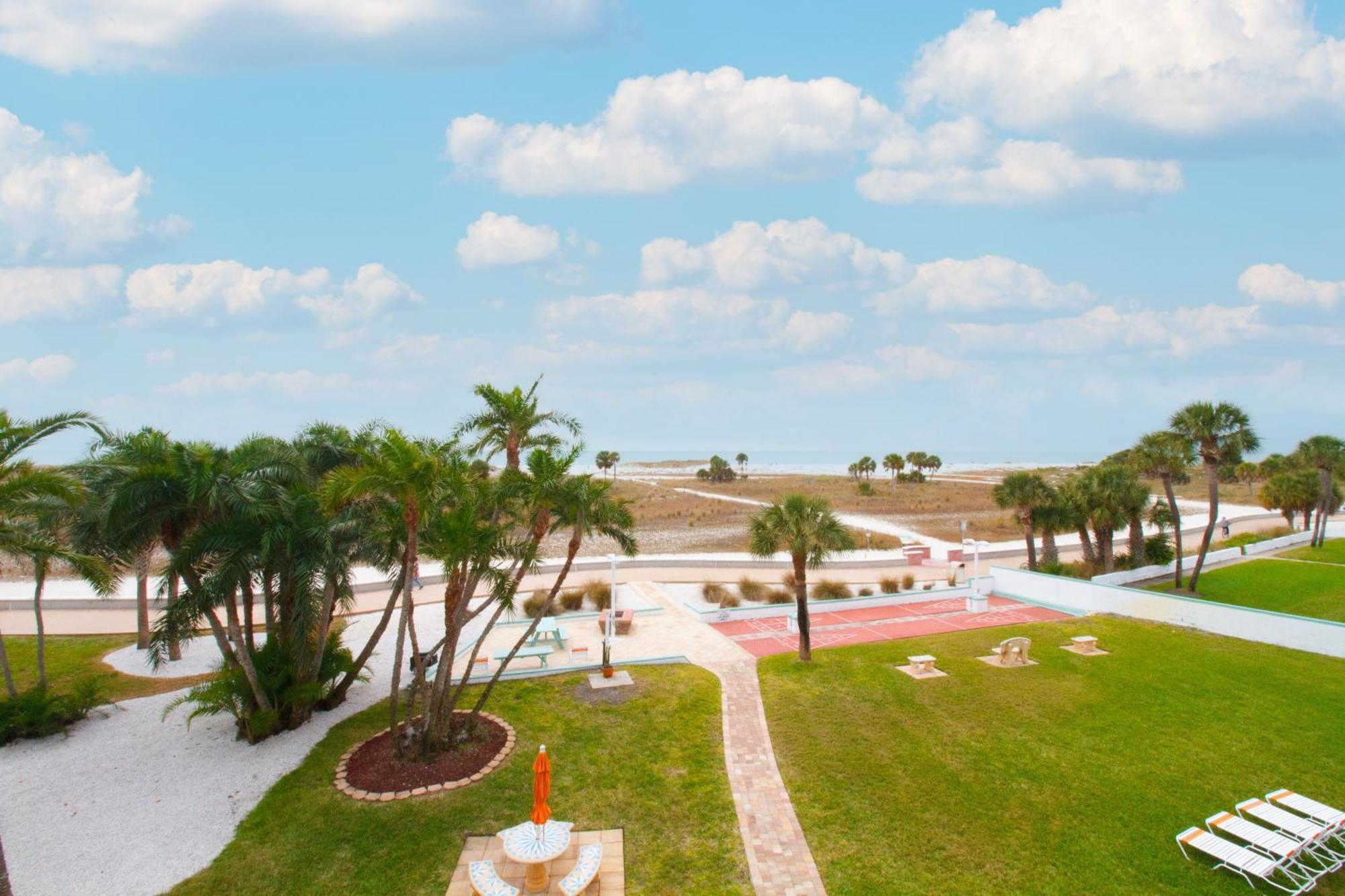 Tropic Terrace #59 - View Penthouse! Apartment St. Pete Beach