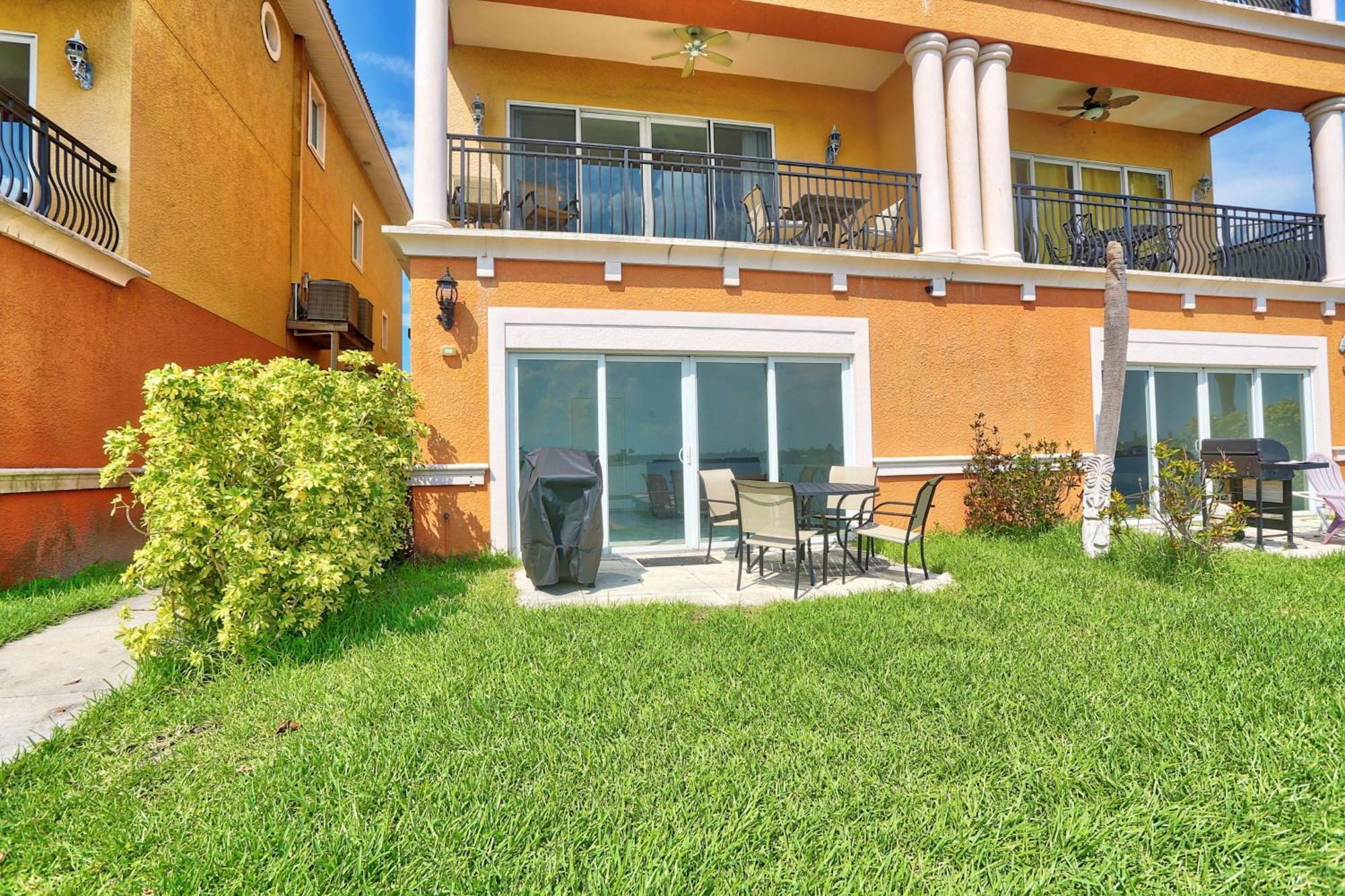 Redington Retreat - Unit A * St. Pete Beach