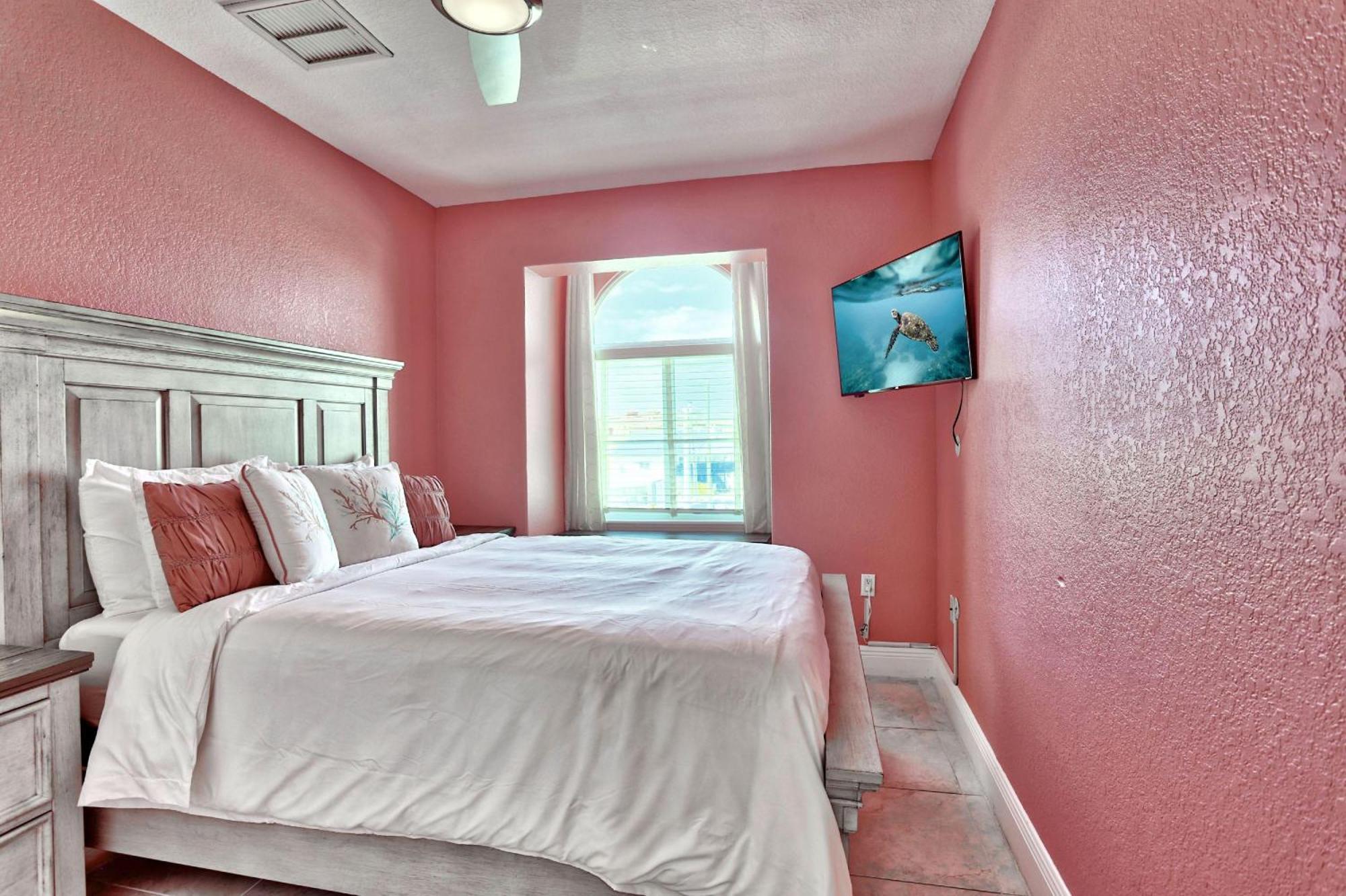Redington Retreat - Unit A St. Pete Beach