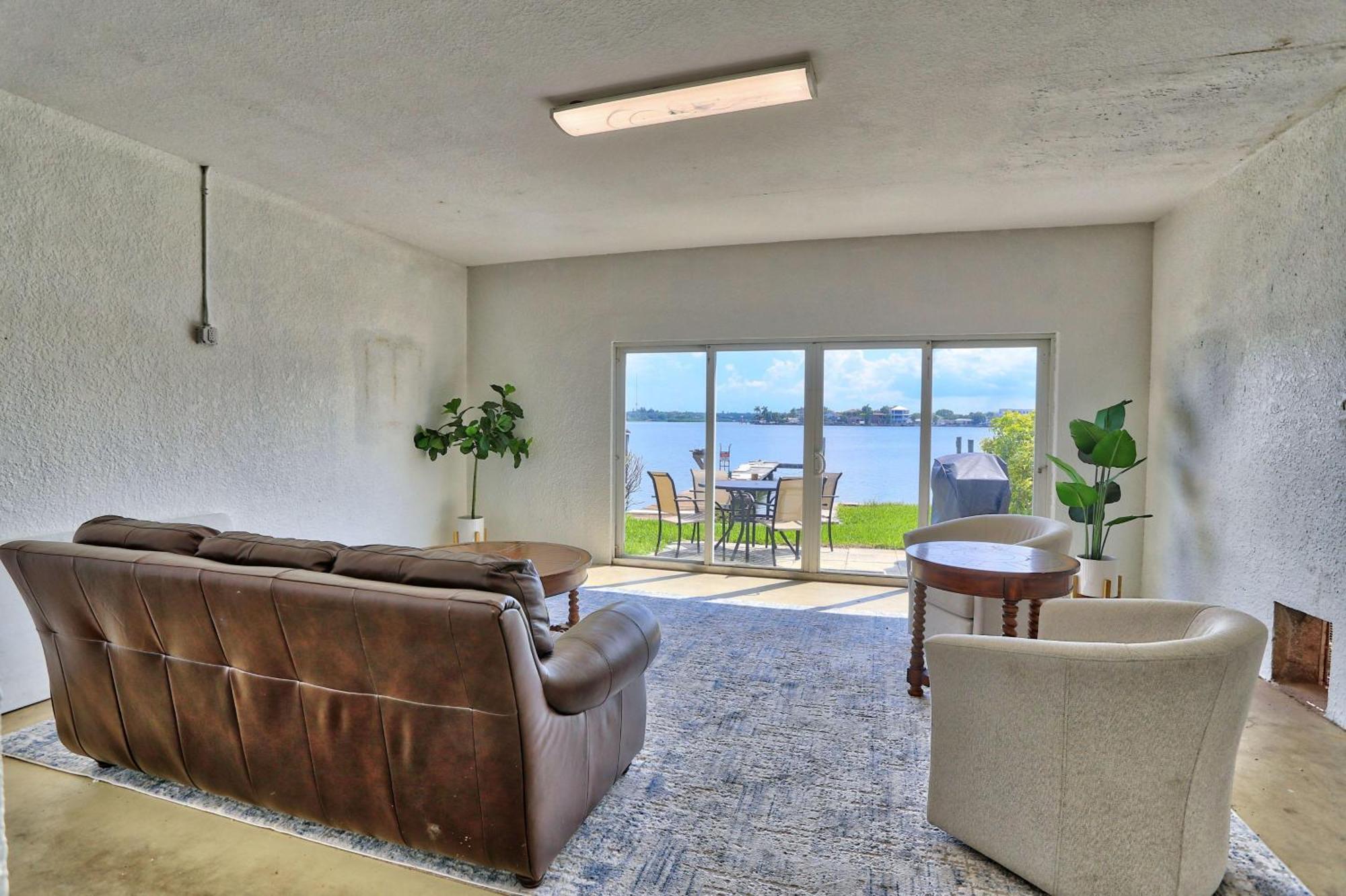 Redington Retreat - Unit A Holiday home