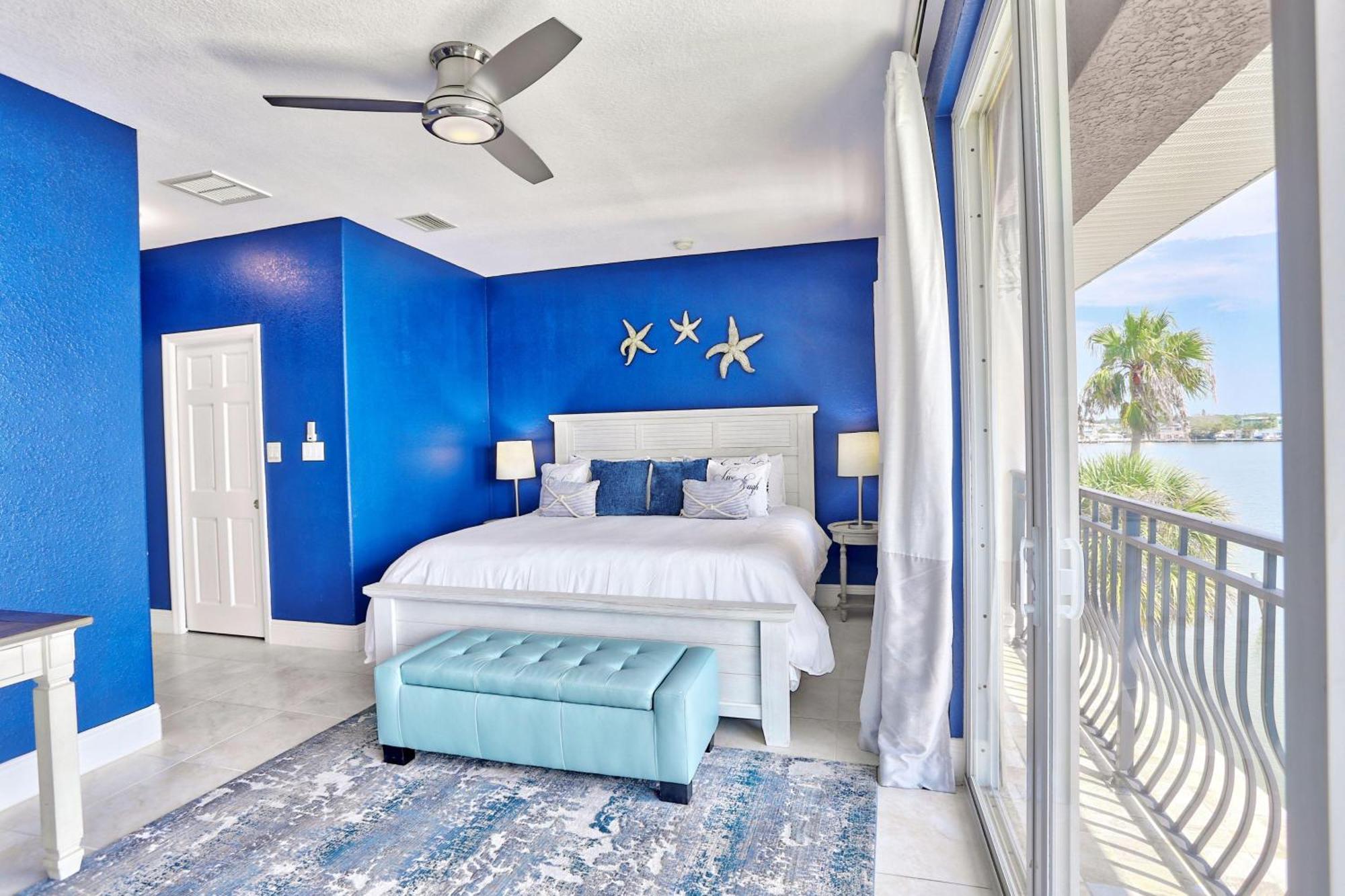 Redington Retreat - Unit A * St. Pete Beach