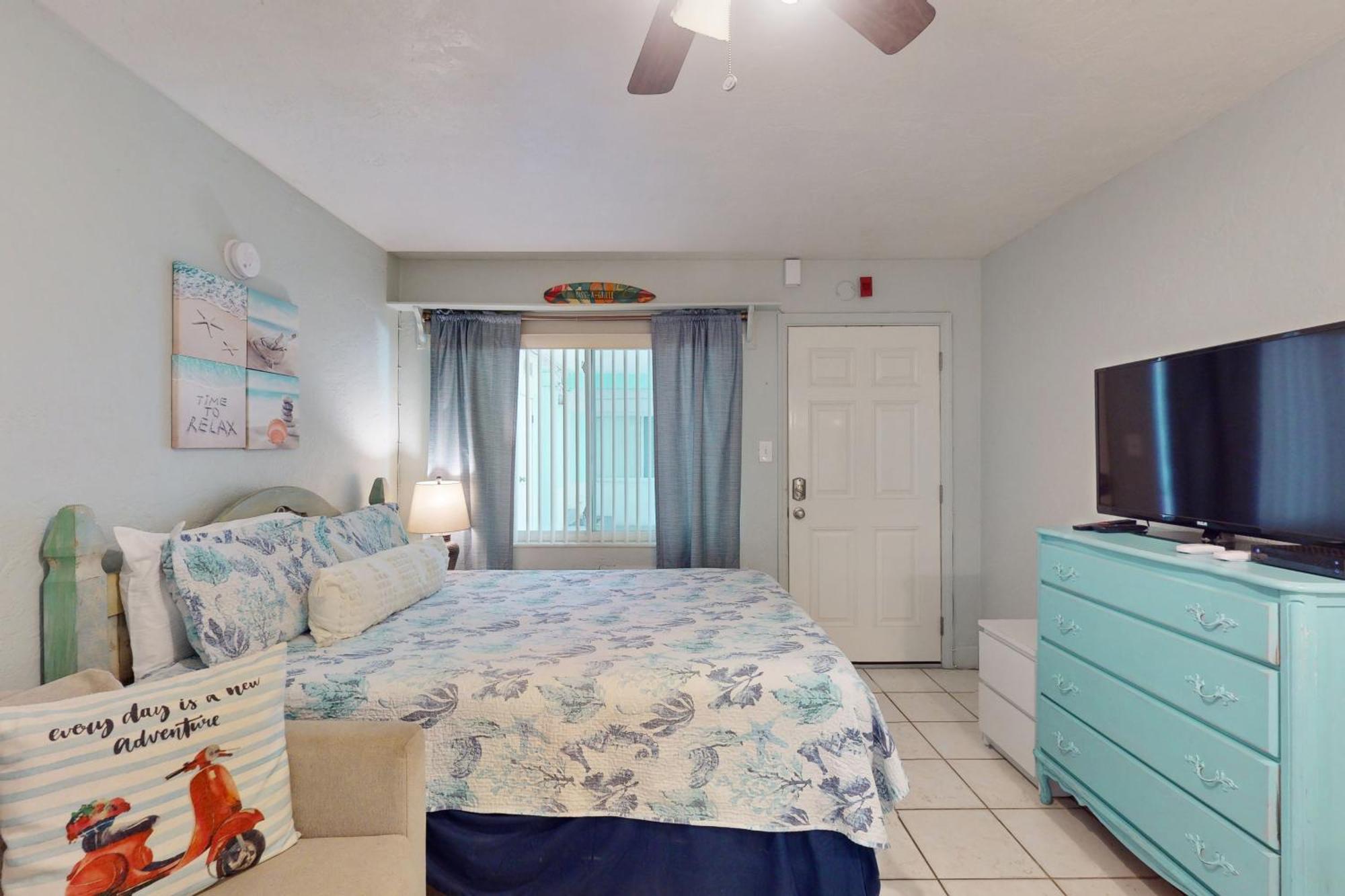 Pass-a-grille Retreat Unit 8 * St. Pete Beach
