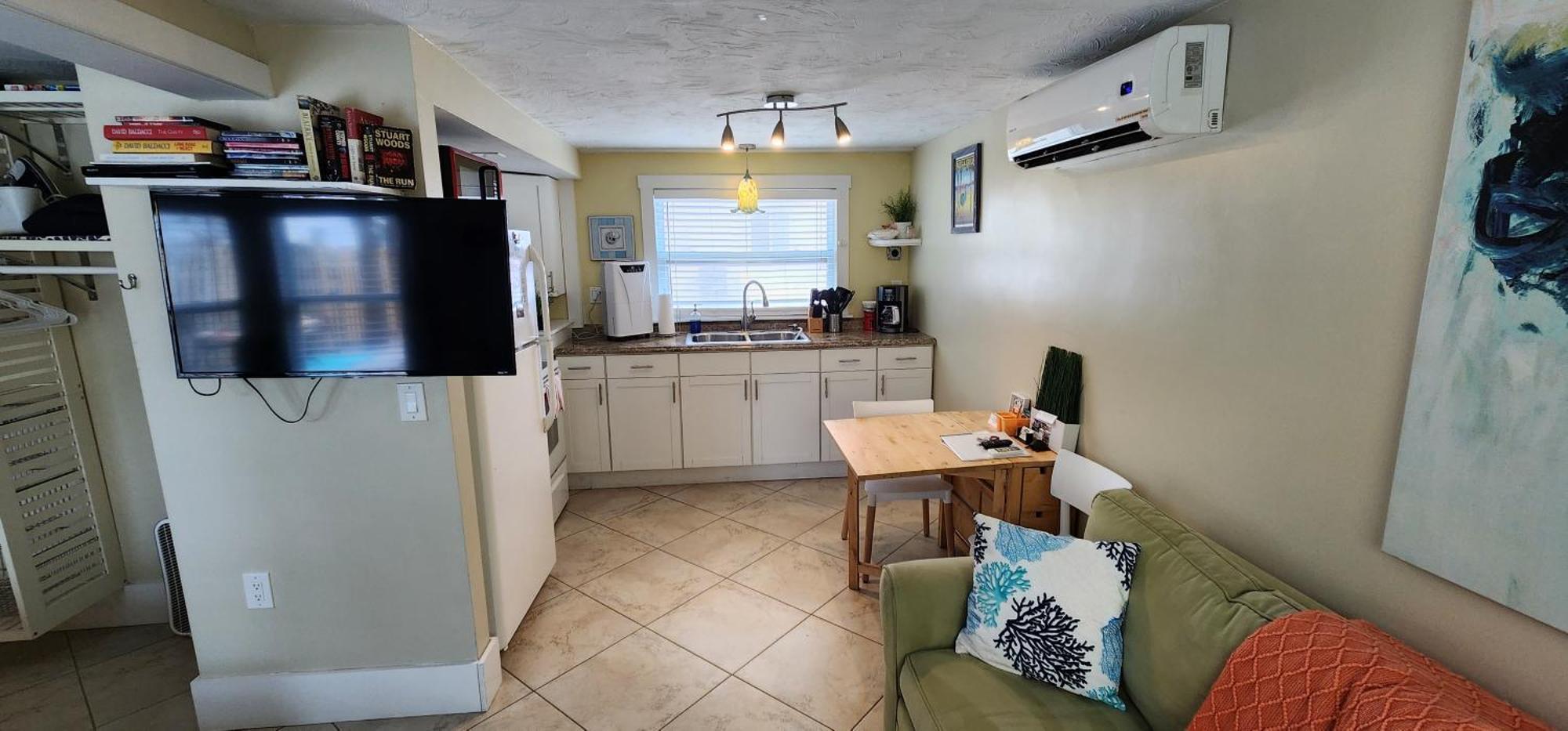 Cozy 1b/1b St. Pete Beach