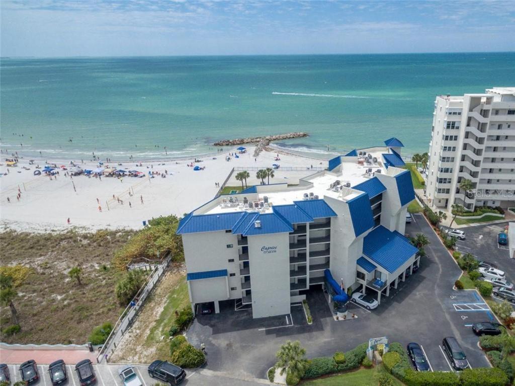 Direct Beachfront/free Parking/walk To Dining & Shopping * St. Pete Beach