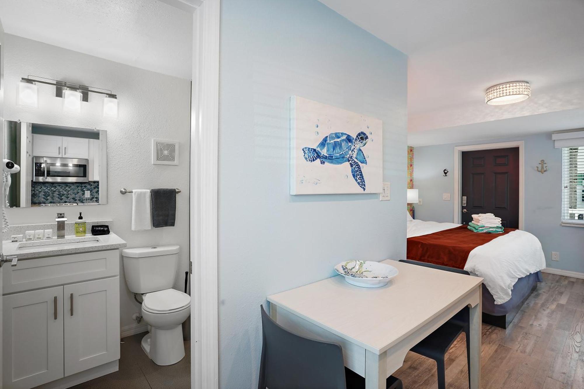 The Pearl Club Hotel St. Pete Beach
