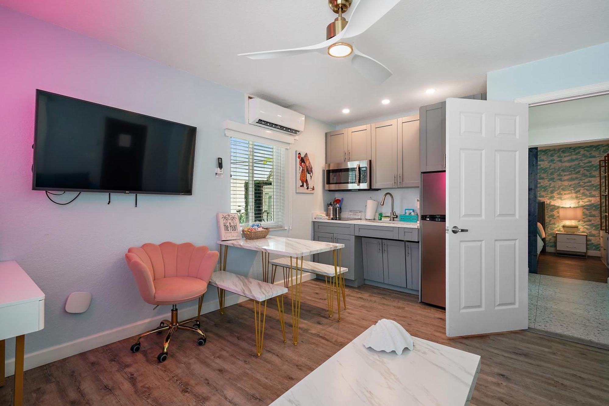 Hotel The Pearl Club St. Pete Beach