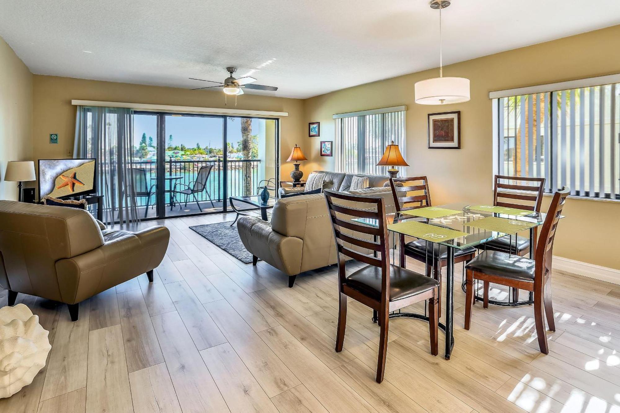 Holiday home Land's End 3-206 Bay Front - Premier