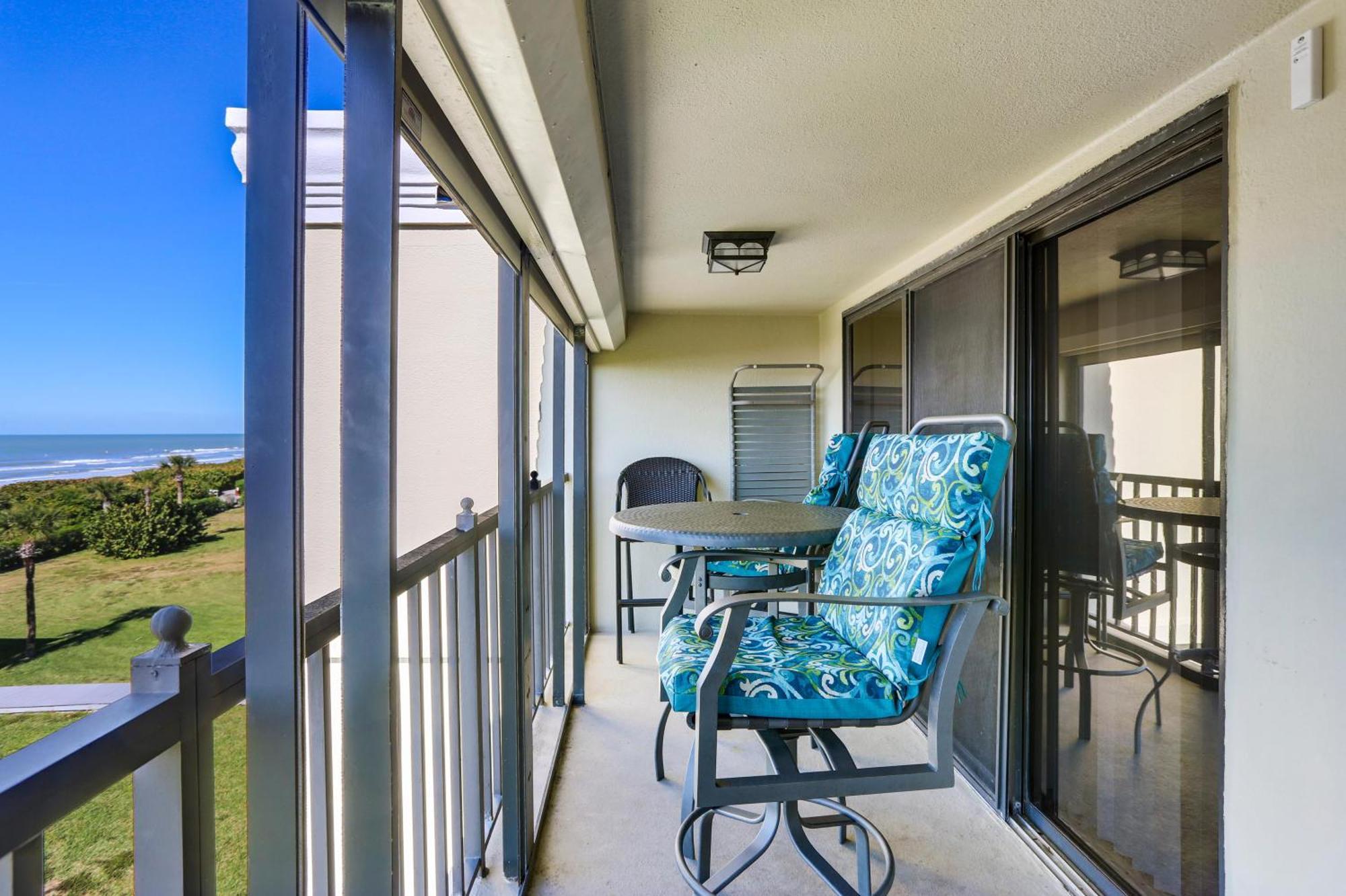 Land's End 9-403 Front - Premier Holiday home *