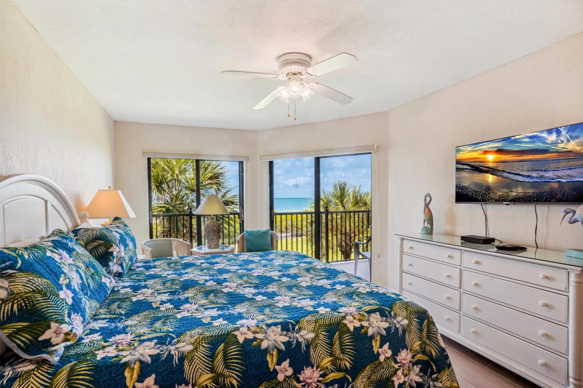 Land's End 8-303 Front Holiday home St. Pete Beach