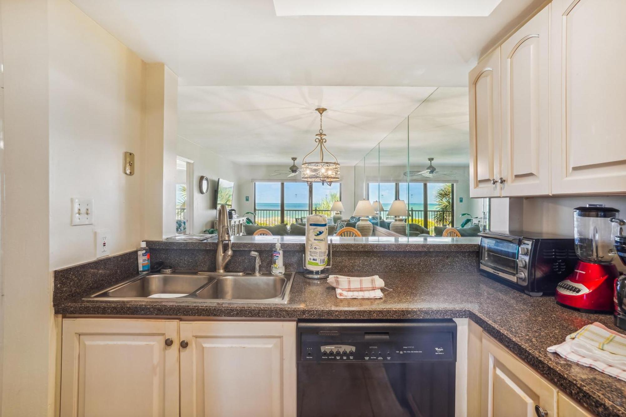 Land's End 8-303 Front Holiday home St. Pete Beach