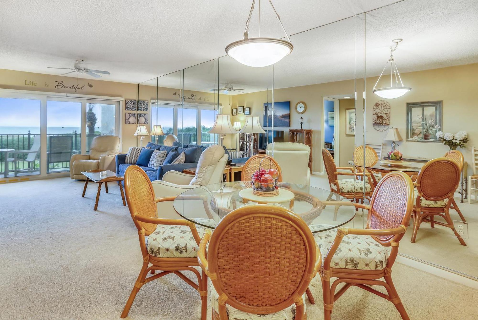 Land's End 7-204 Front Holiday home