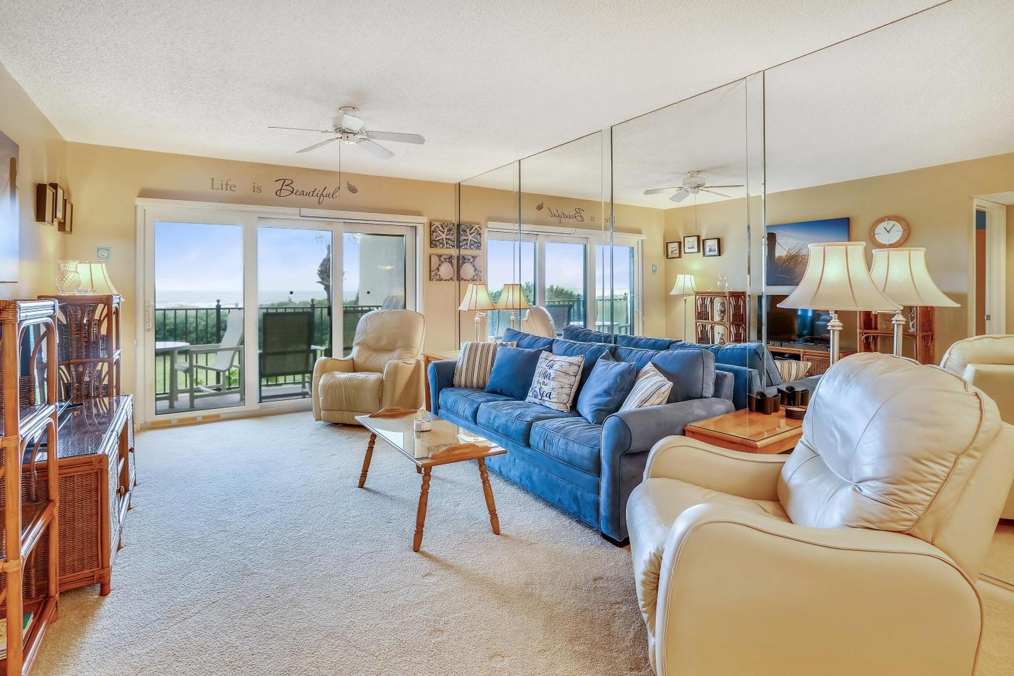 Land's End 7-204 Front Holiday home St. Pete Beach