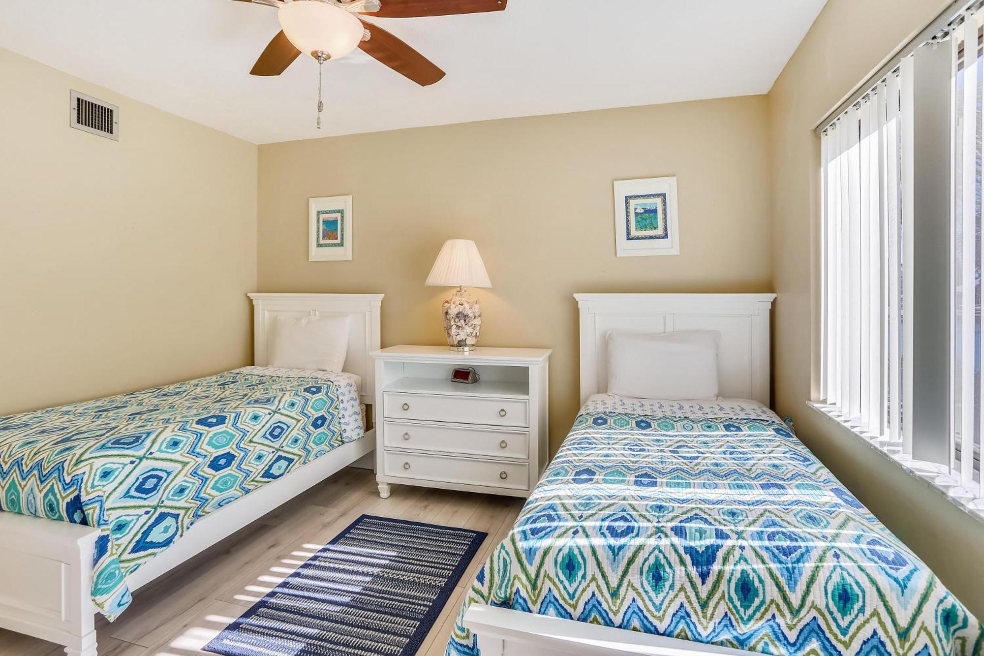 Holiday home Land's End 3-206 Bay Front - Premier St. Pete Beach
