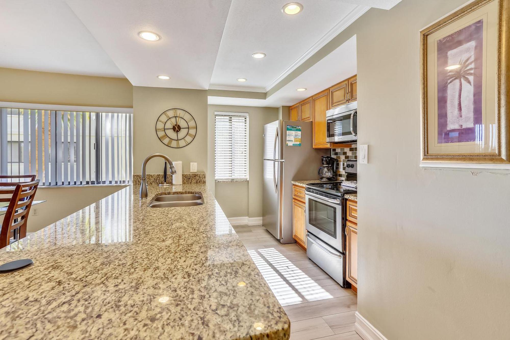 Land's End 3-206 Bay Front - Premier * St. Pete Beach