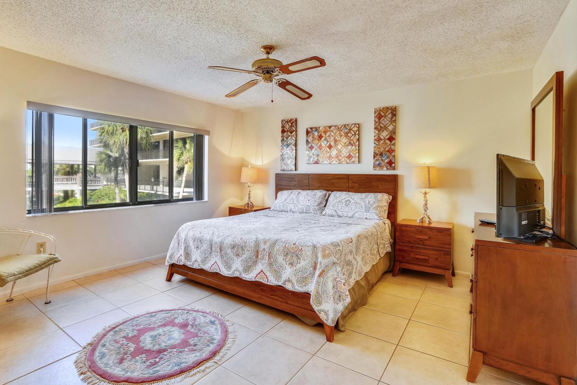 Land's End 11-207 Front Holiday home St. Pete Beach