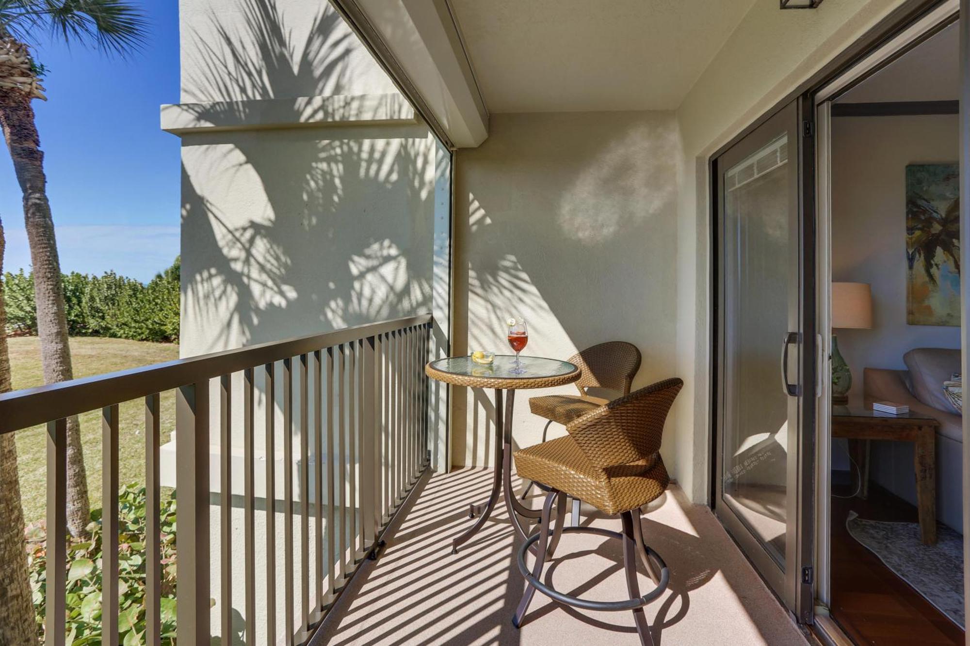 Land's End 11-204 Front Holiday home St. Pete Beach