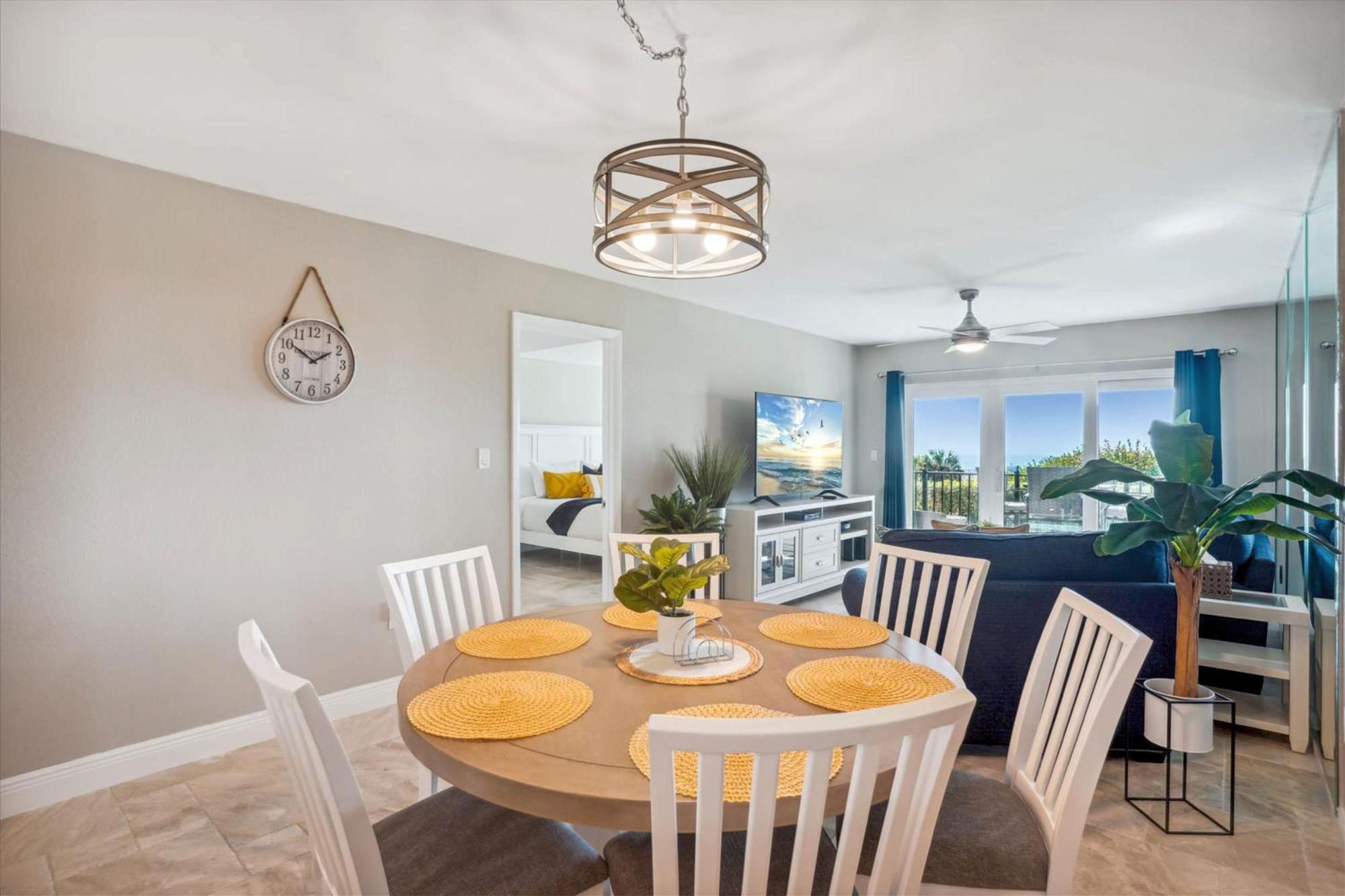 Land's End 7-203 Front - Premier Holiday home St. Pete Beach