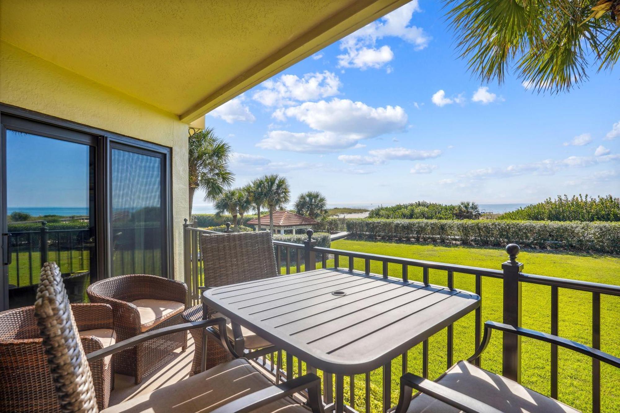 Holiday home Land's End 7-203 Front - Premier