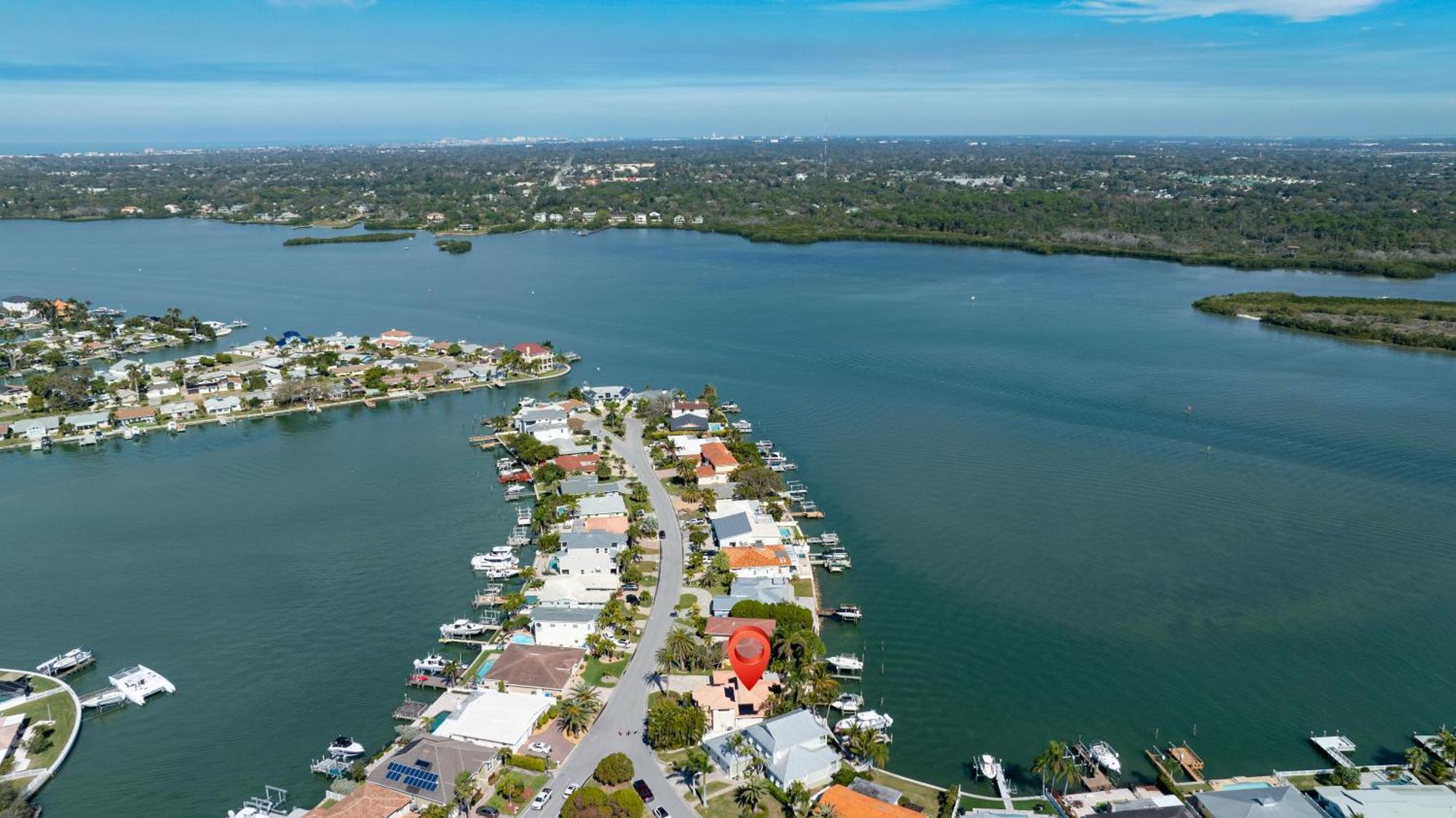 4bd 2ba Waterfront House With Pool, Hot Tub & Boat! St. Pete Beach