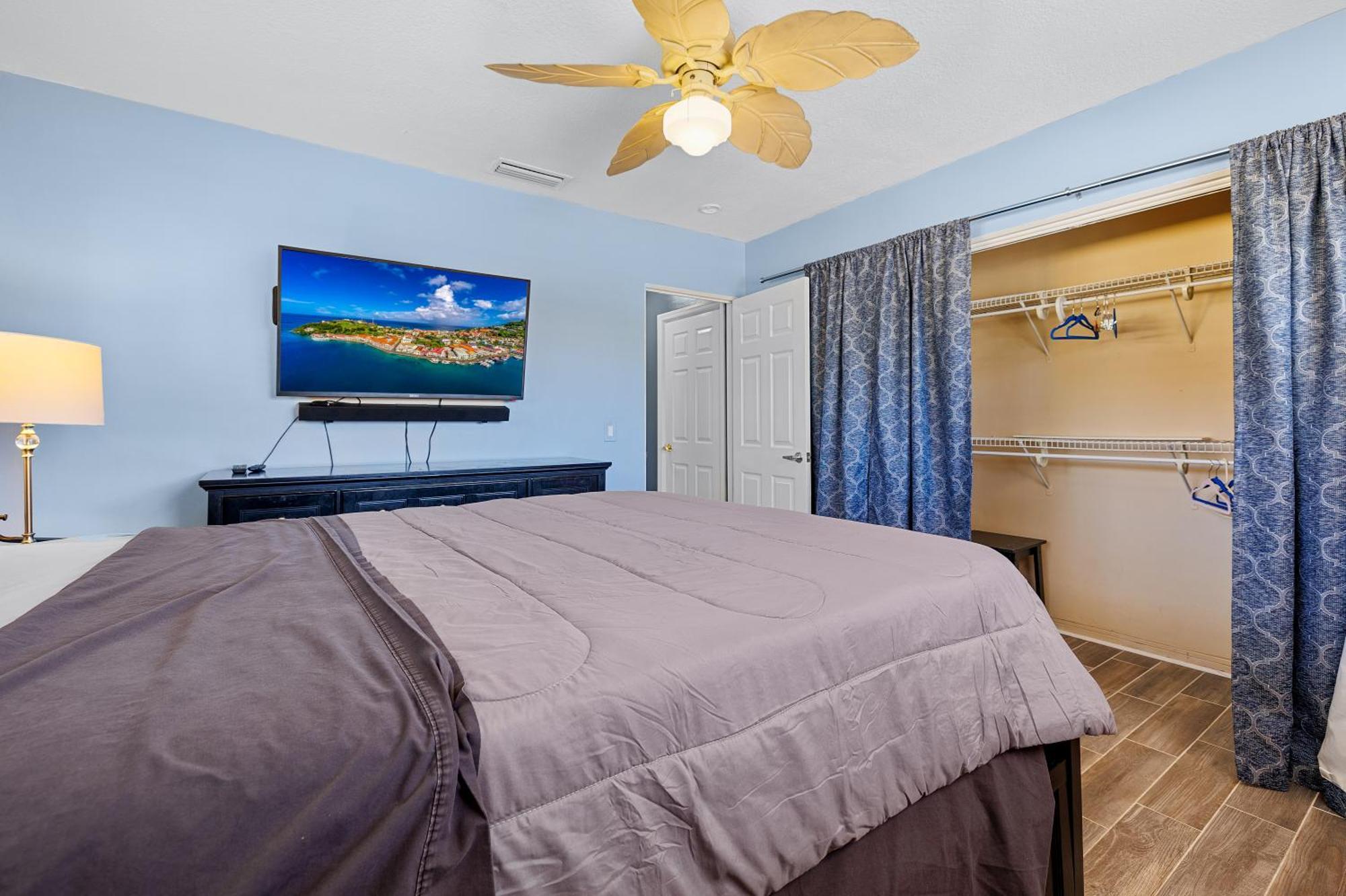 Holiday home 4bd 2ba Waterfront House With Pool, Hot Tub & Boat! St. Pete Beach
