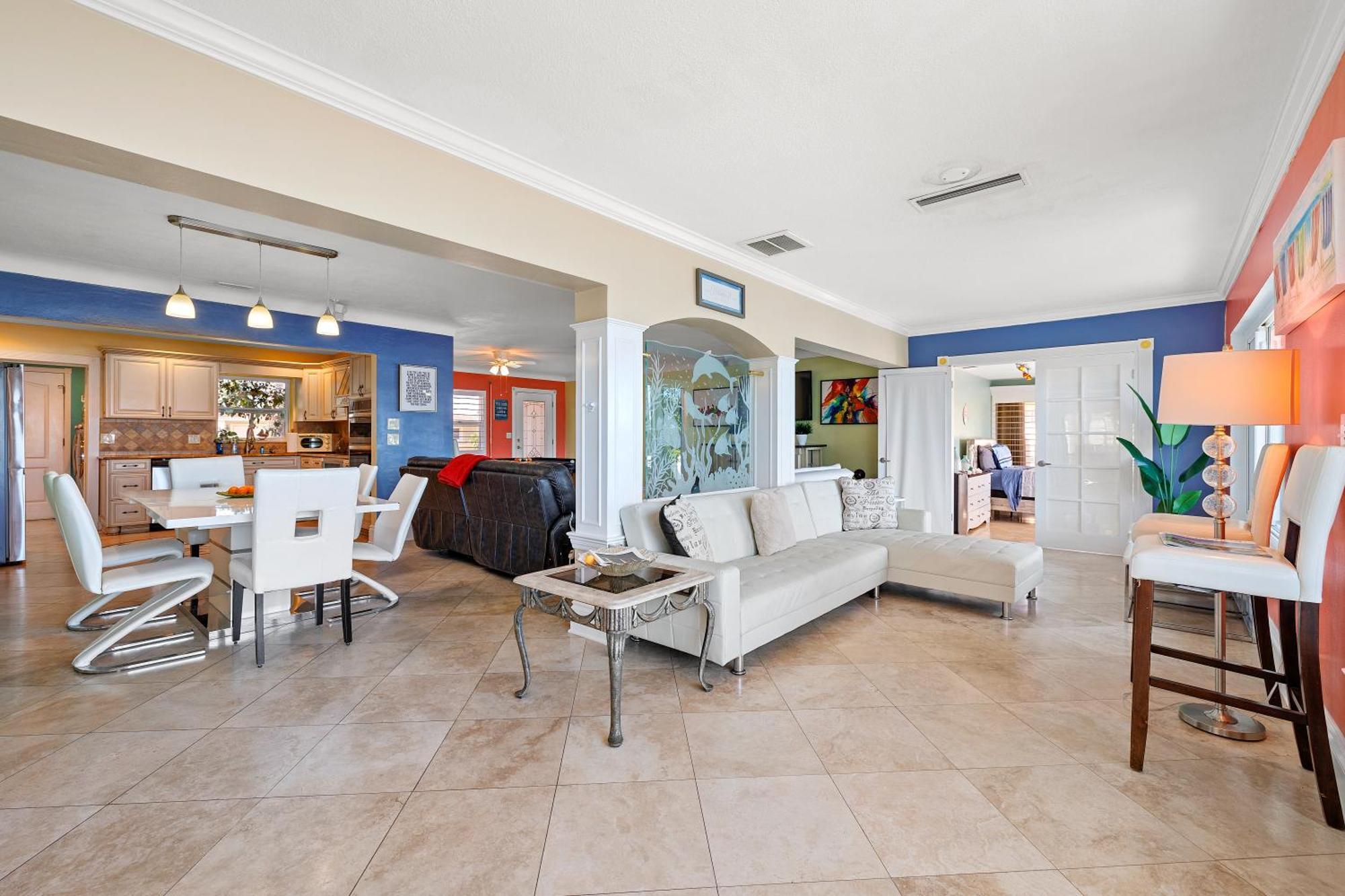 Holiday home 4bd 2ba Waterfront House With Pool, Hot Tub & Boat! St. Pete Beach