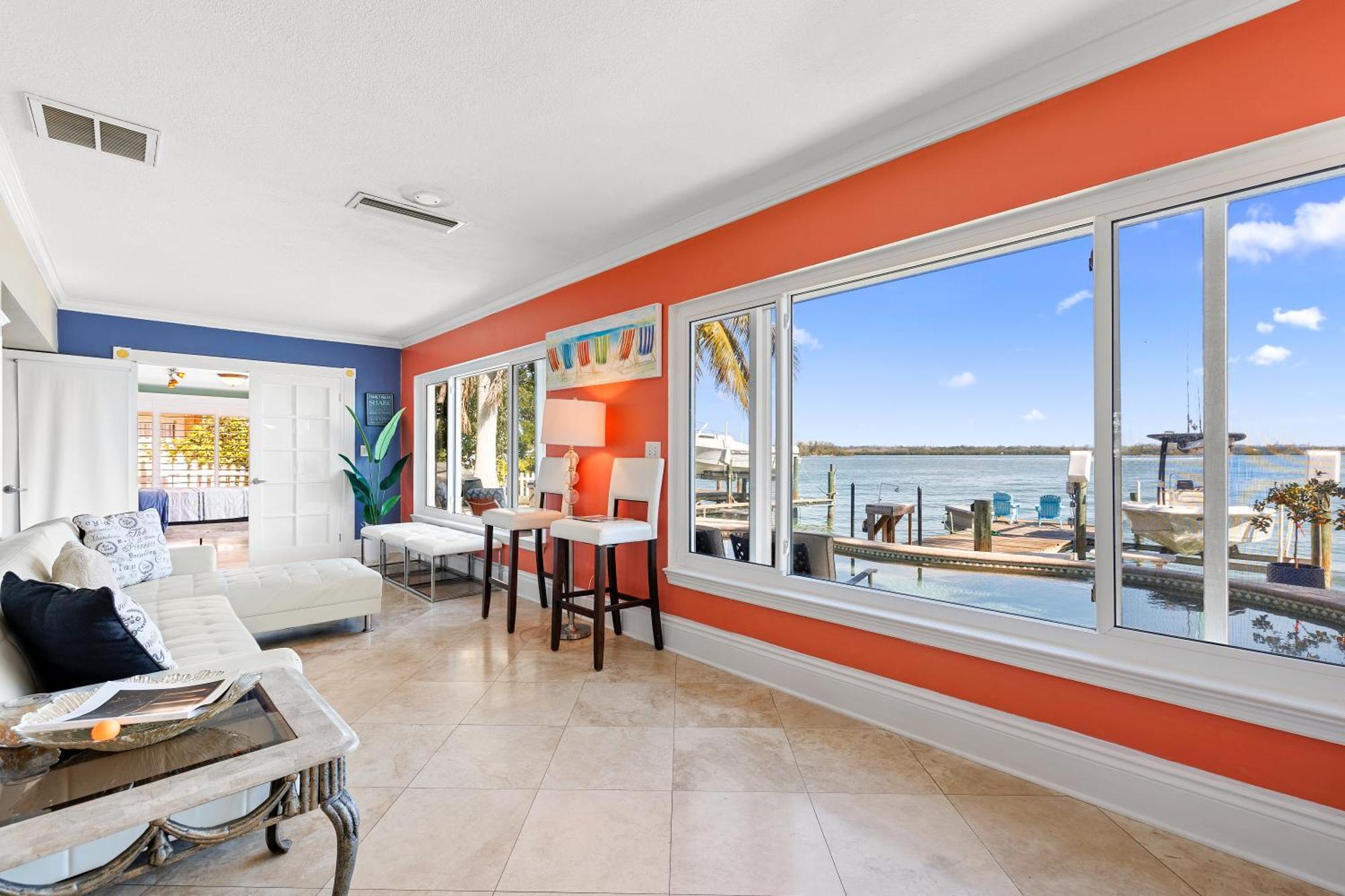 Holiday home 4bd 2ba Waterfront House With Pool, Hot Tub & Boat! St. Pete Beach