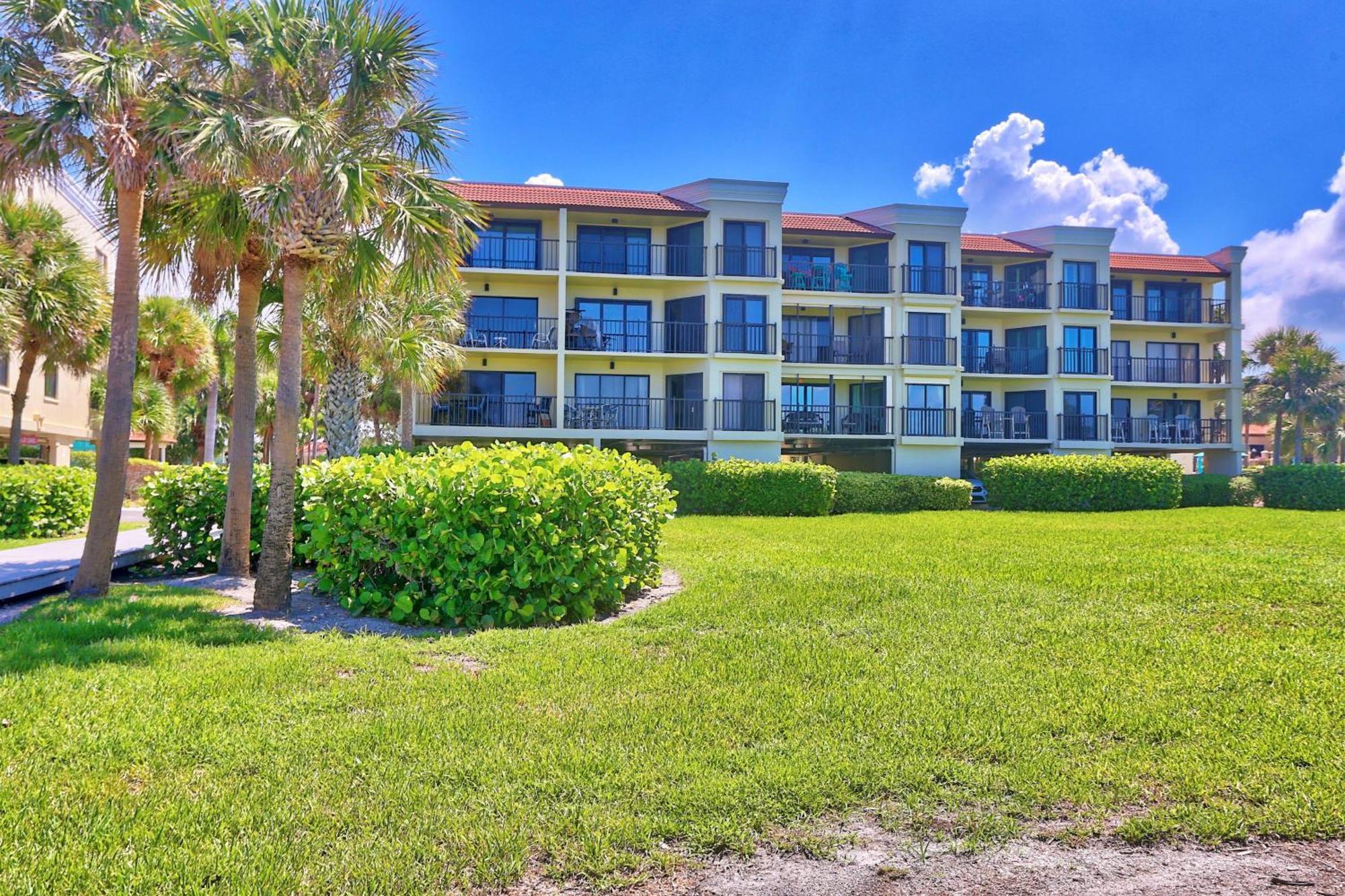 Land's End 3-404 Bay Front Holiday home St. Pete Beach