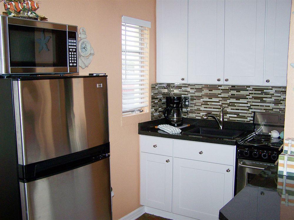 Hotel Tropic Terrace Of Treasure Island St. Pete Beach