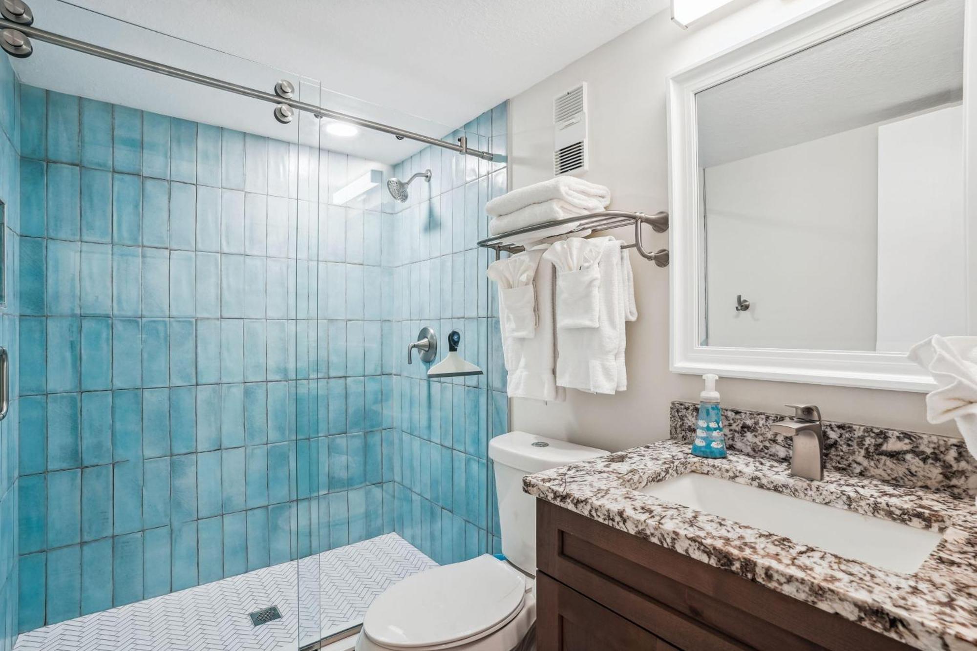 Land's End 4-404 Bay Front - Premier * St. Pete Beach