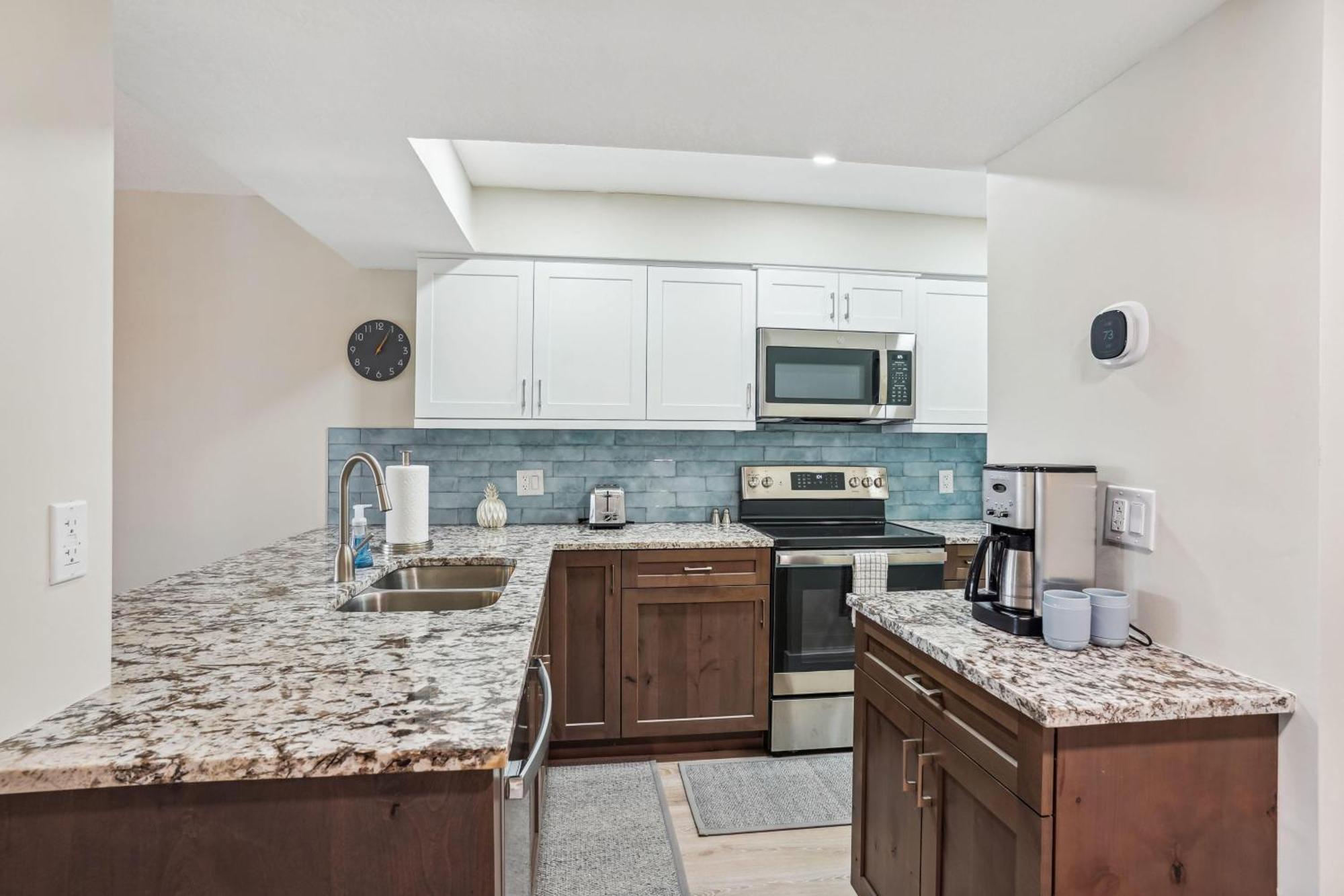 Land's End 4-404 Bay Front - Premier Holiday home St. Pete Beach