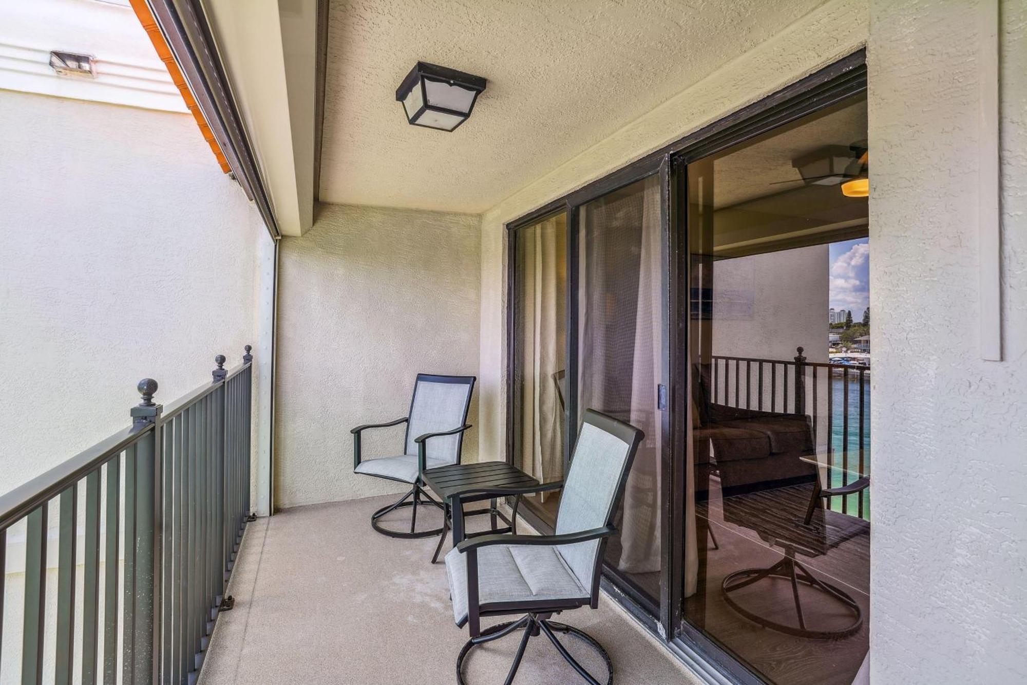 Land's End 4-404 Bay Front - Premier Holiday home