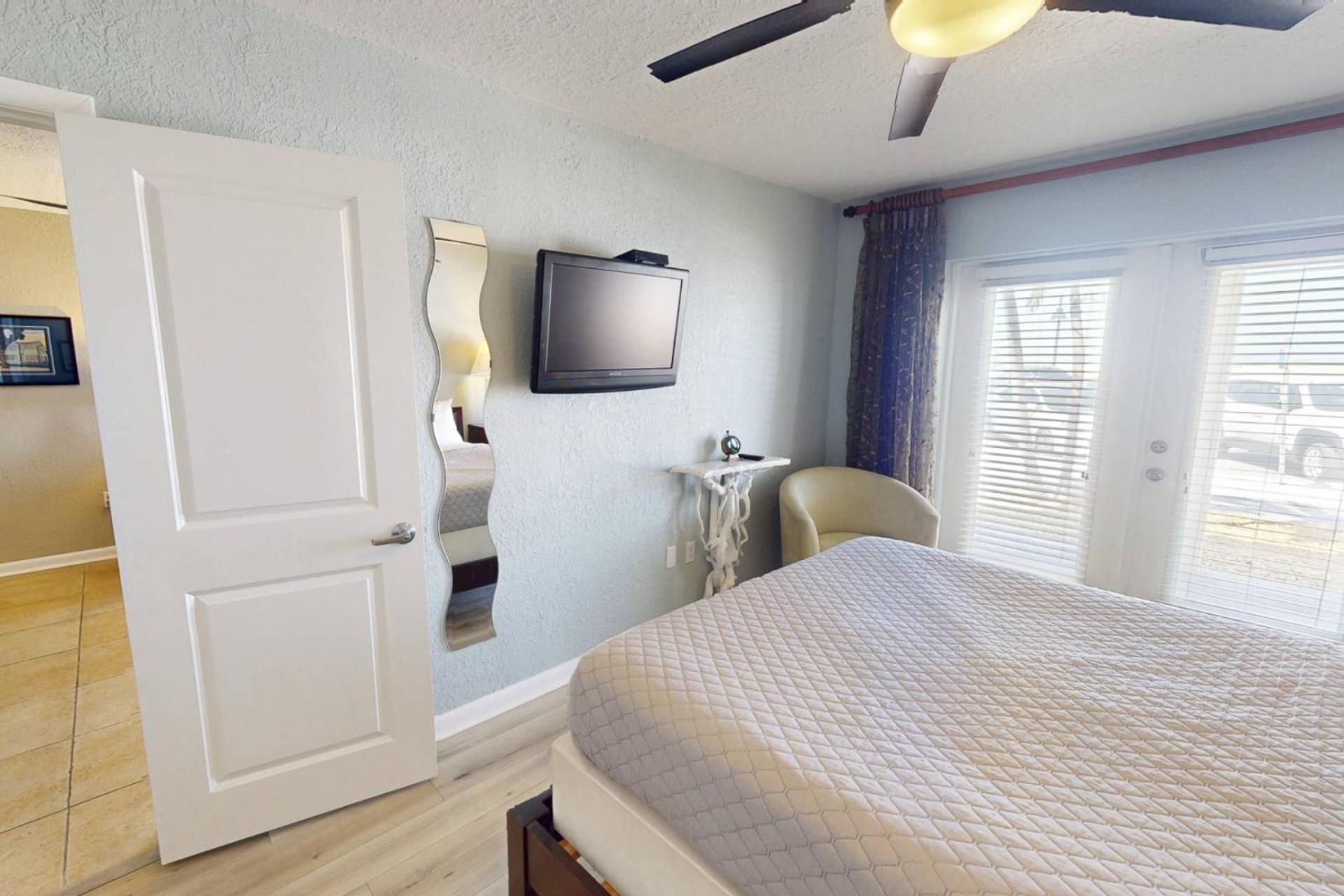 1 - Club At Pass-a-grille Holiday home *