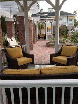 Hotel Coconut Pass-a-grille