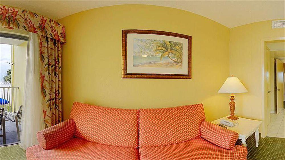 Alden - A Beachfront Hotel 3*
