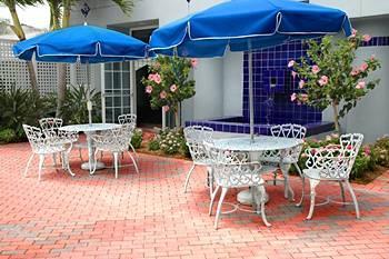 Alden - A Beachfront 3* St. Pete Beach