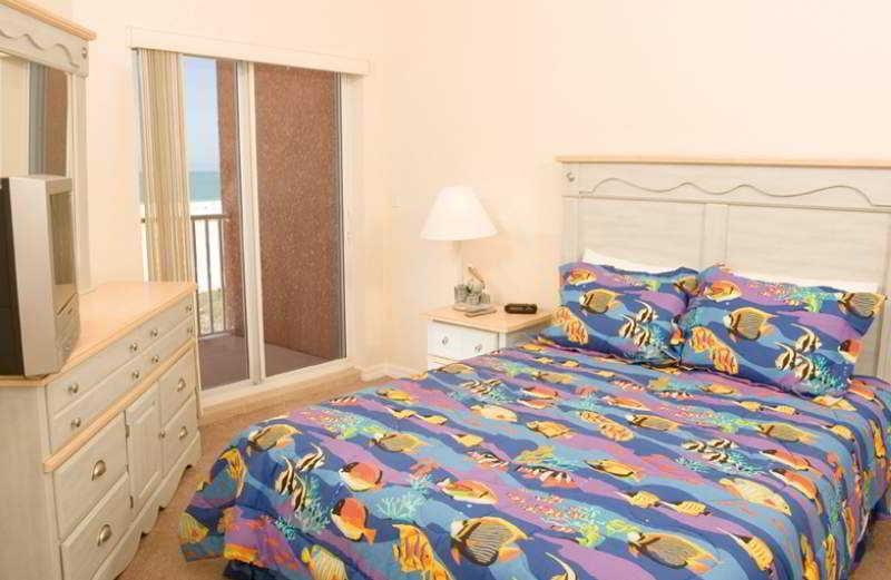 Surf Treasure Island 3*